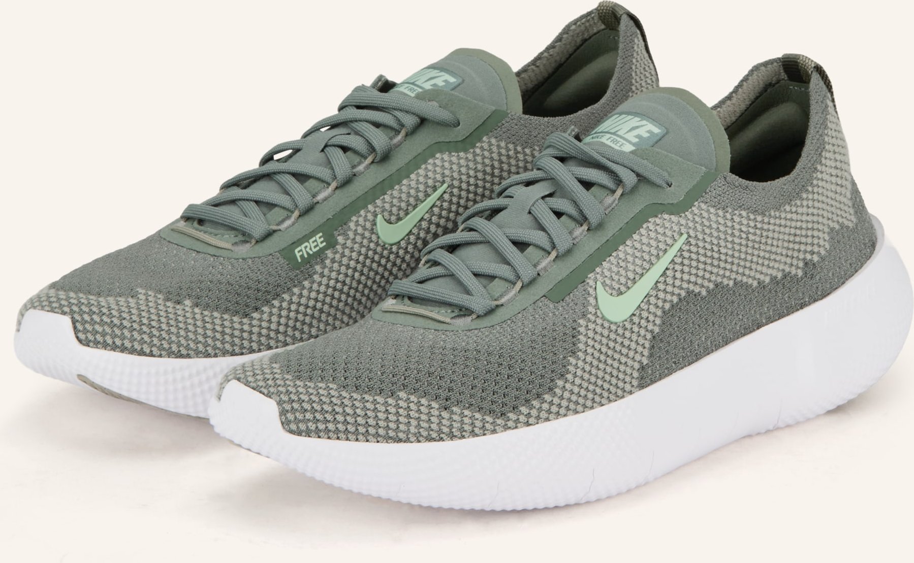 Nike Fitnessschuhe Free 2025 gruen