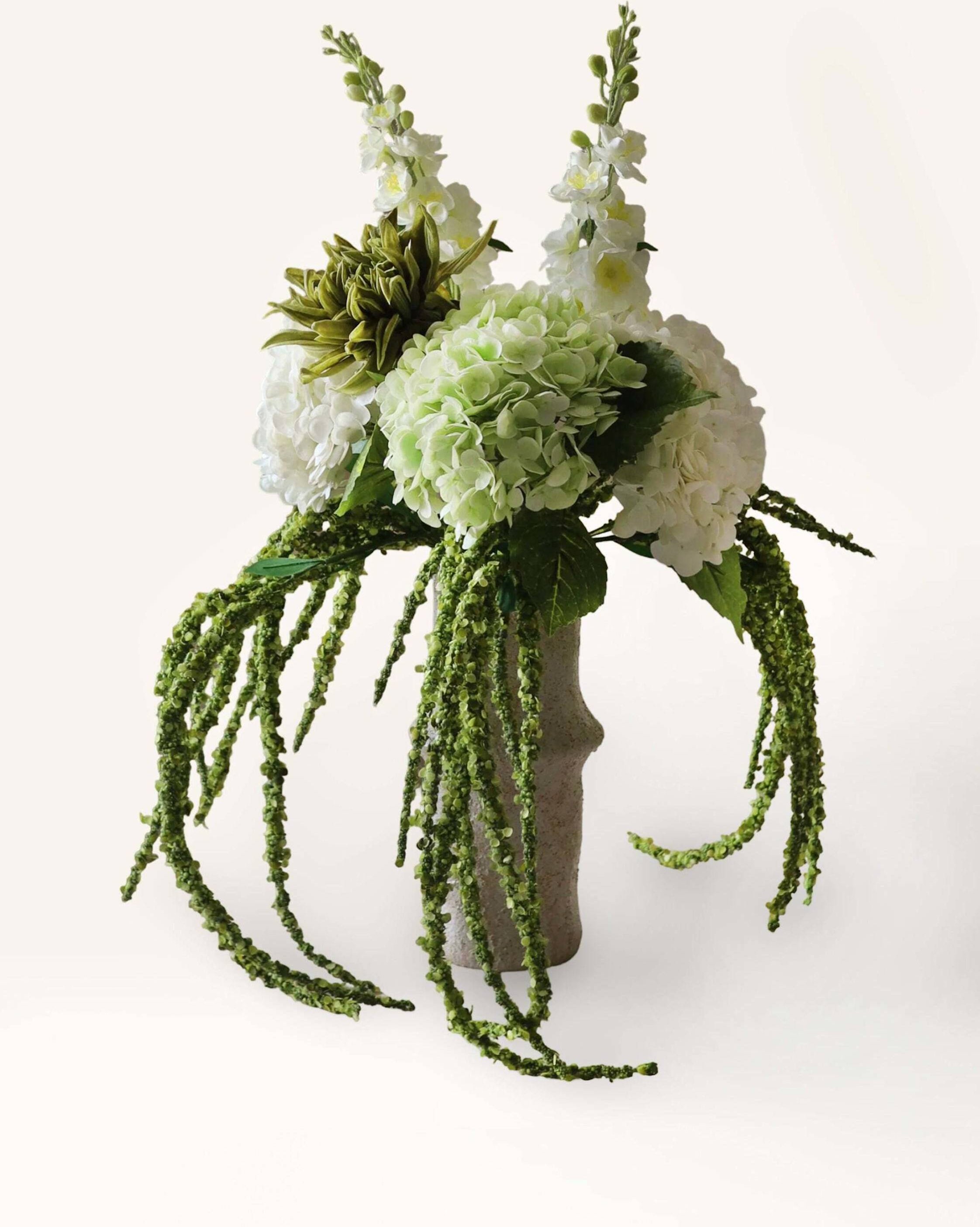 Botané Künstlicher Blumenstrauß Enchanted Matcha gruen