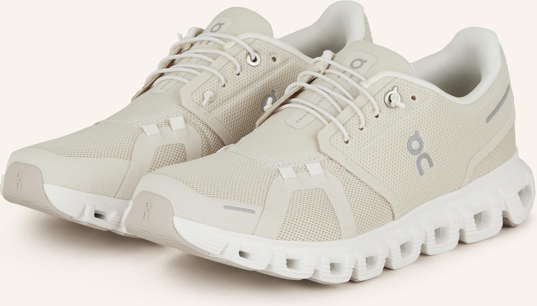 On Sneaker Cloud 6 beige