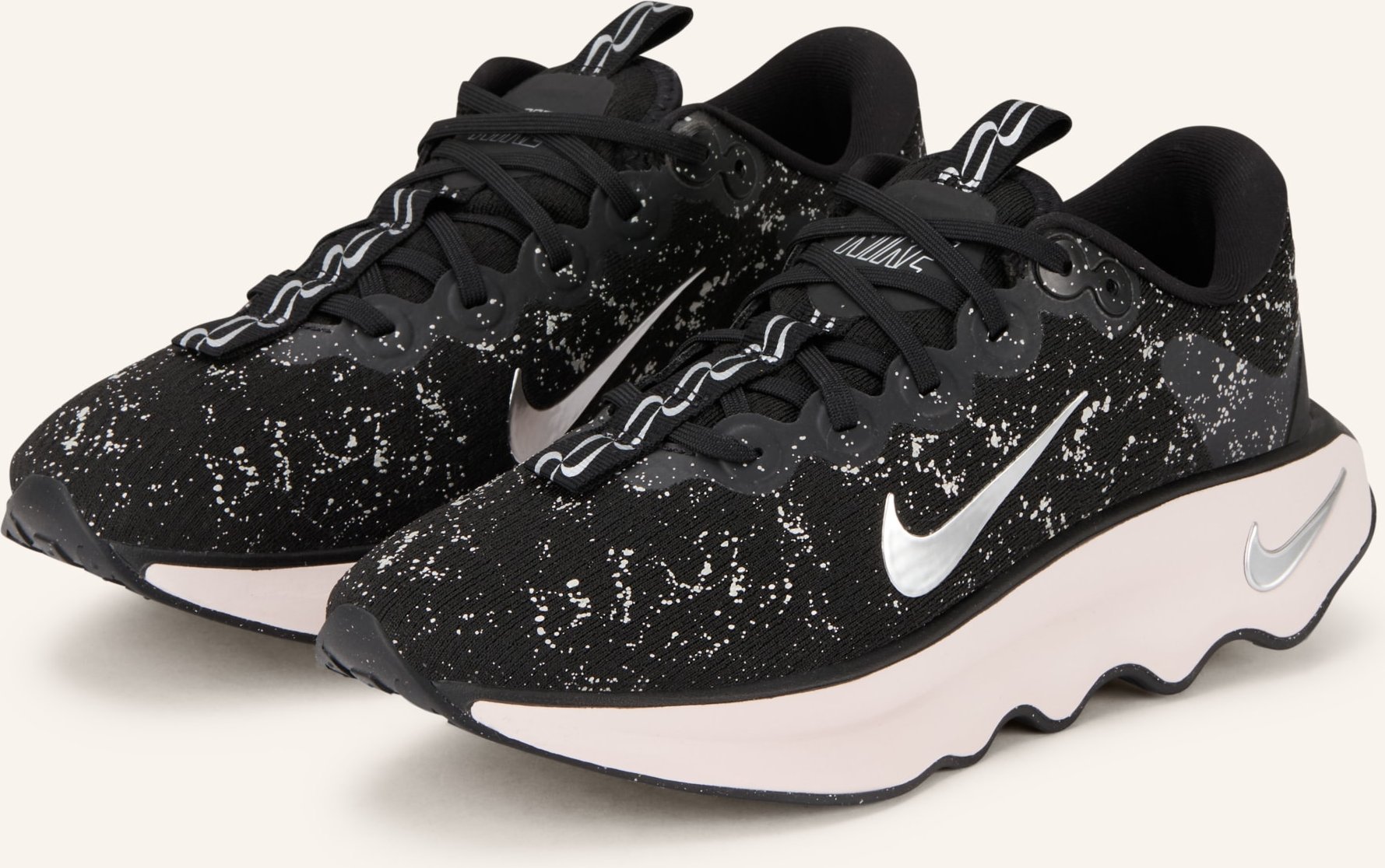 Nike Fitnessschuhe Motiva Se schwarz