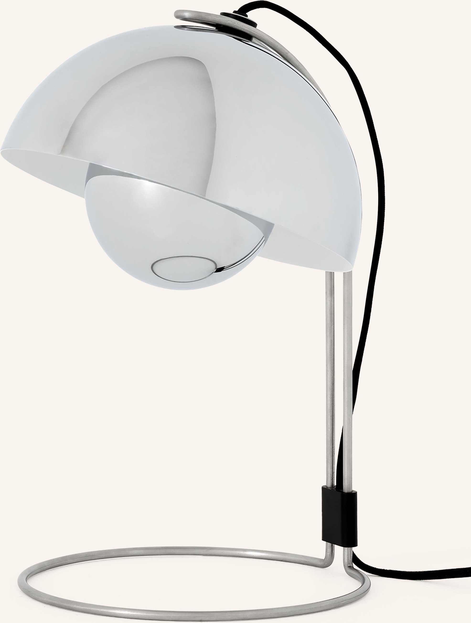 &Tradition Tischleuchte Flowerpot vp4 silber