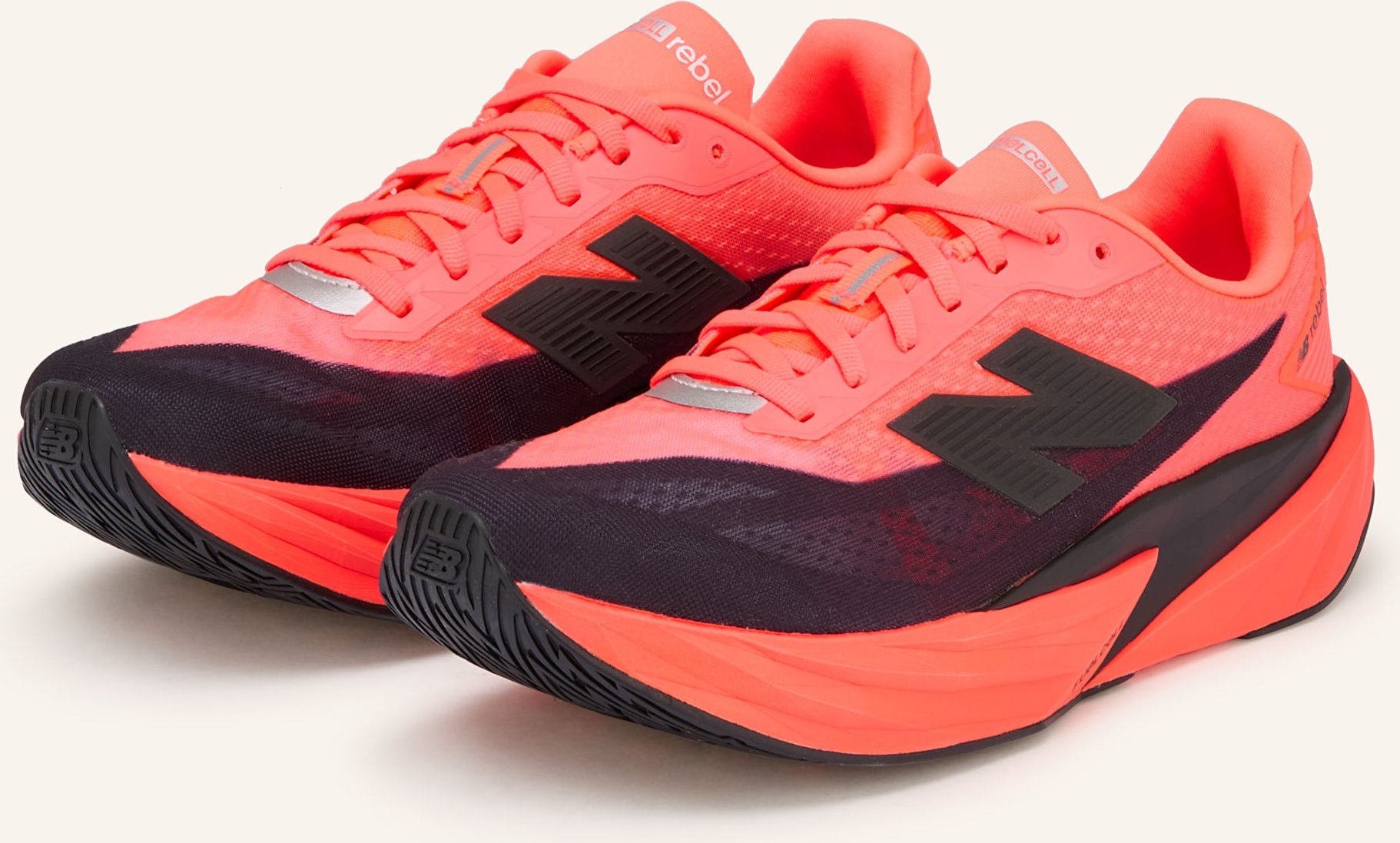 New Balance Laufschuhe Fuelcell Rebel v5 rot