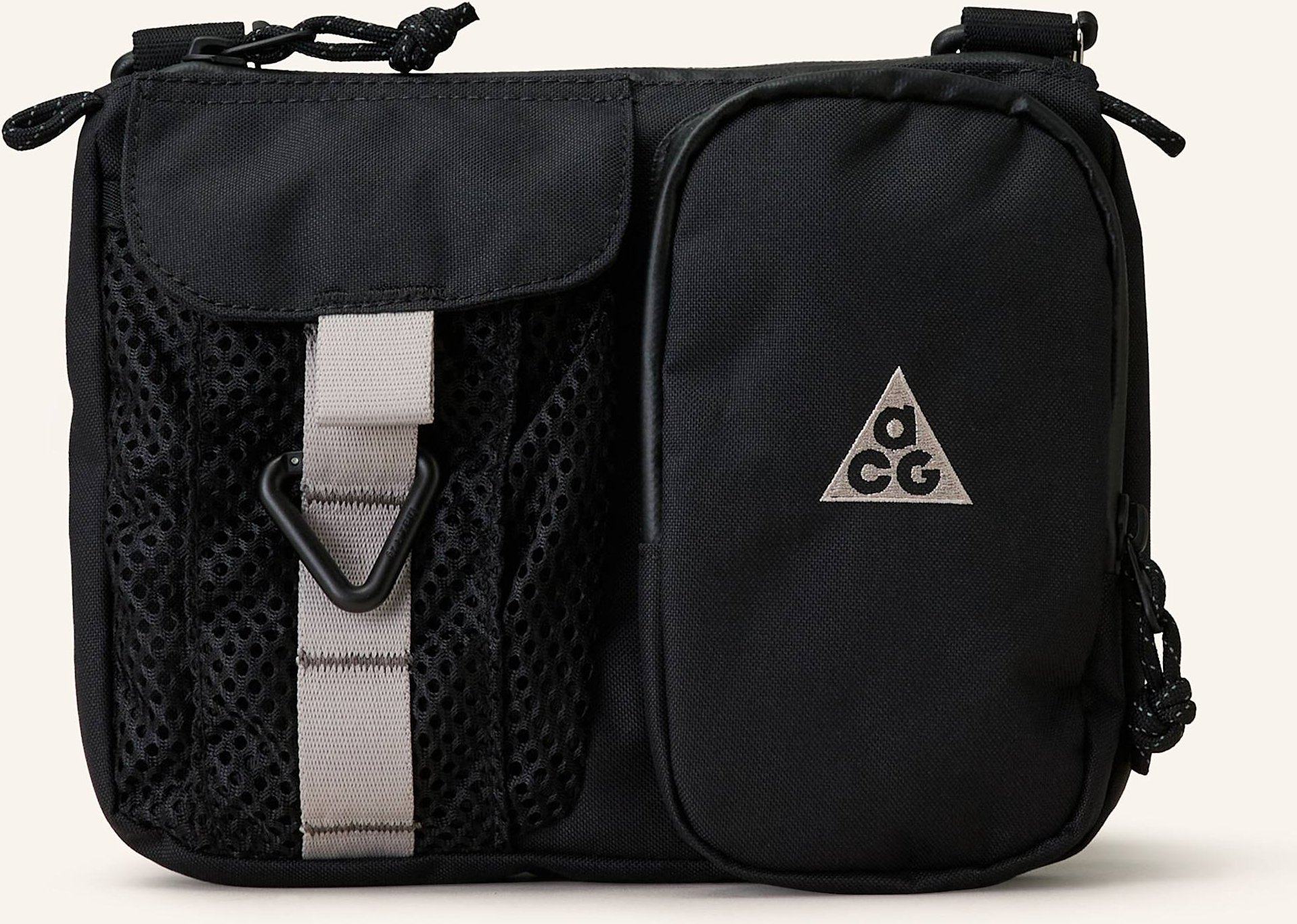 Nike Umhängetasche Acg Daymax schwarz