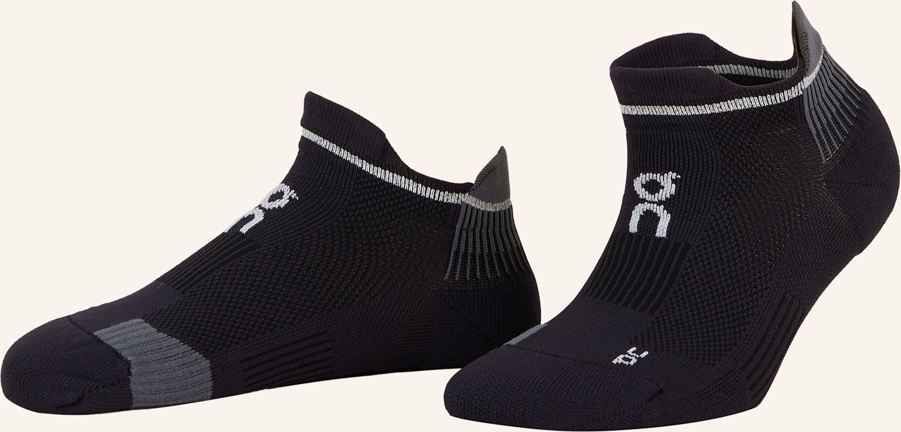 On Laufsocken Performance Run Sock Low schwarz