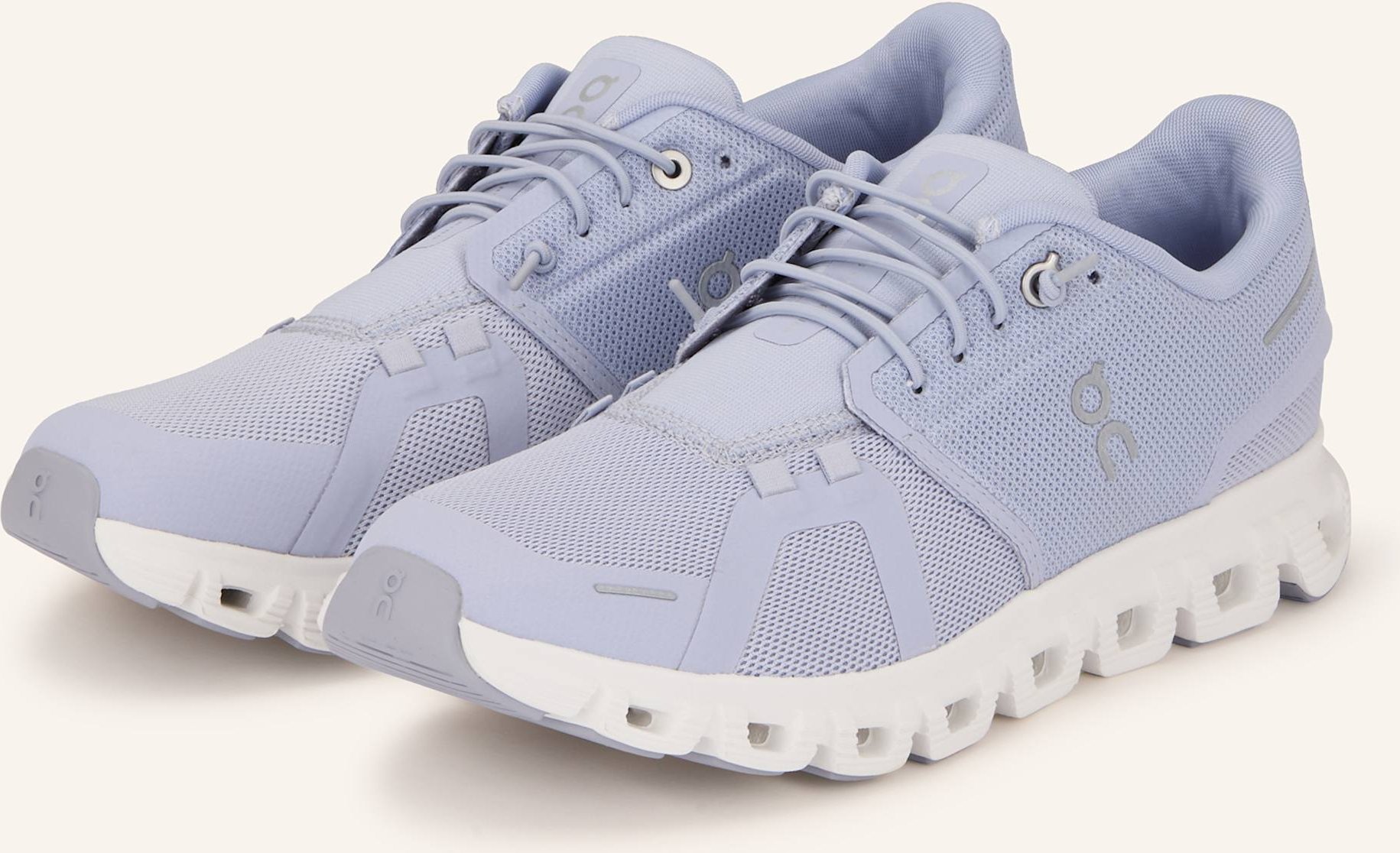 On Sneaker Cloud 6 lila