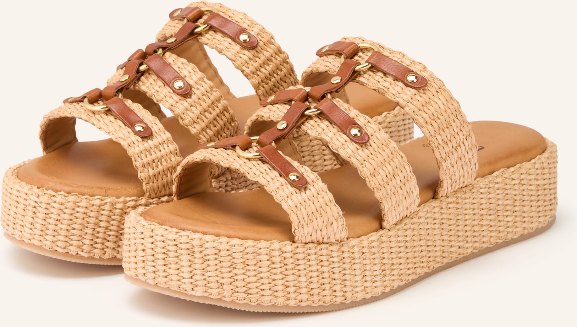 È Mia Plateau-Pantoletten Mit Nieten beige