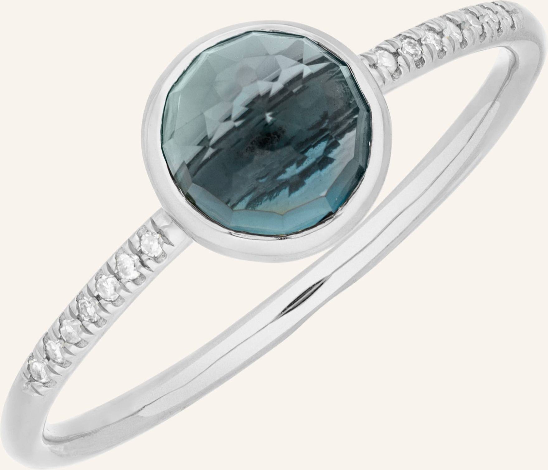 Leaf Ring Blue Topas Aus 14 Karat Weißgold Mit Diamanten silber