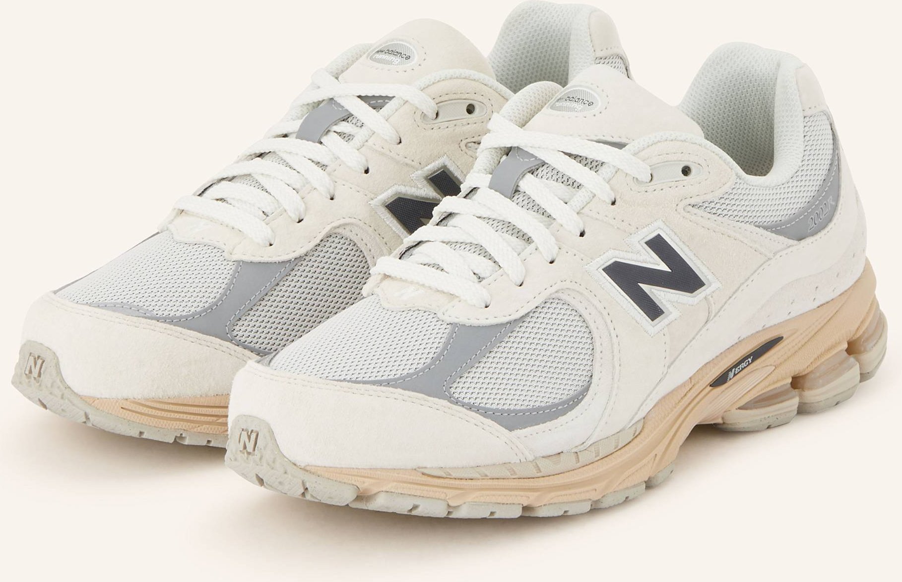 New Balance Sneaker 2002r weiss