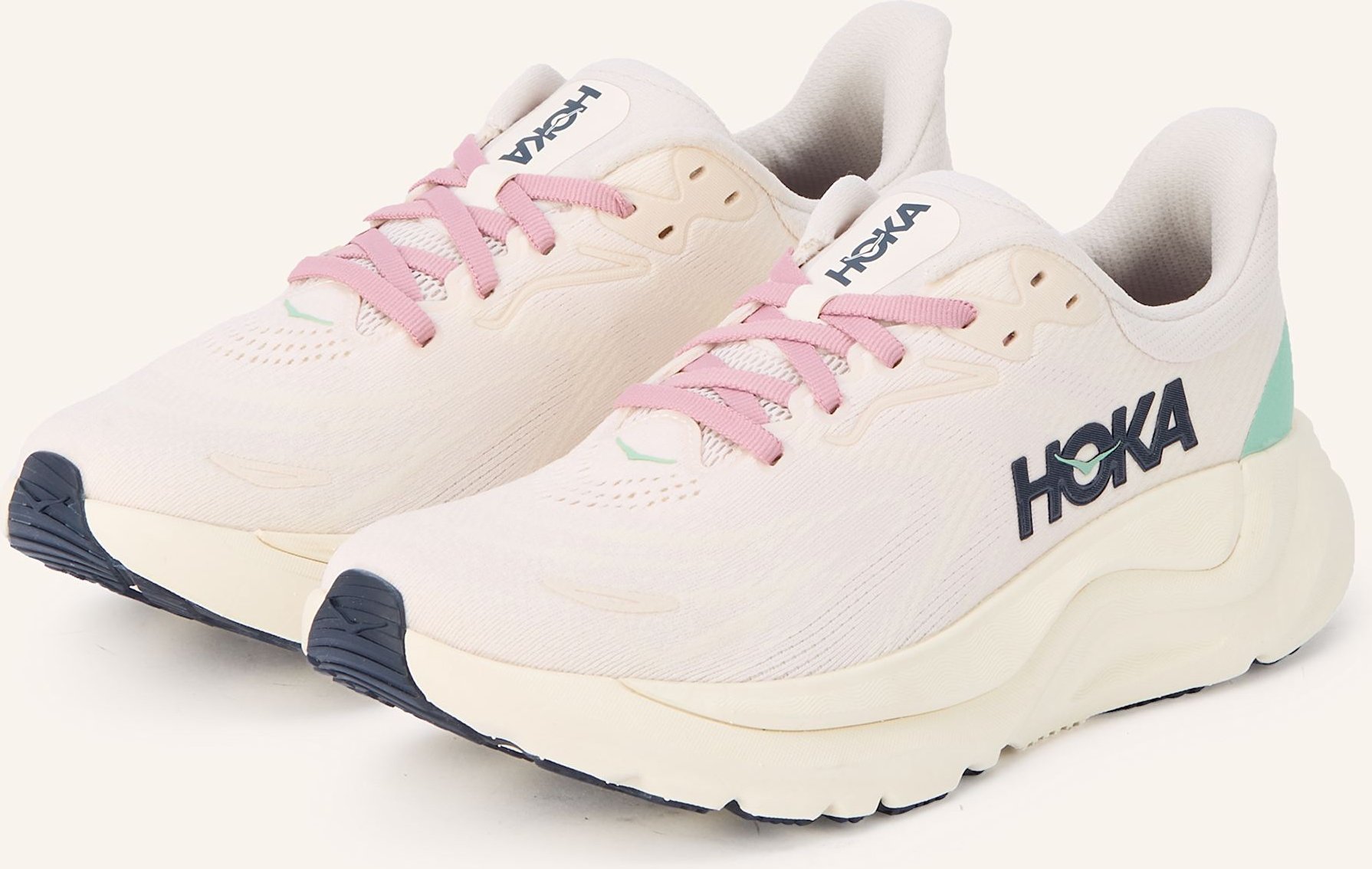 Hoka Laufschuhe Arahi 8 rosa