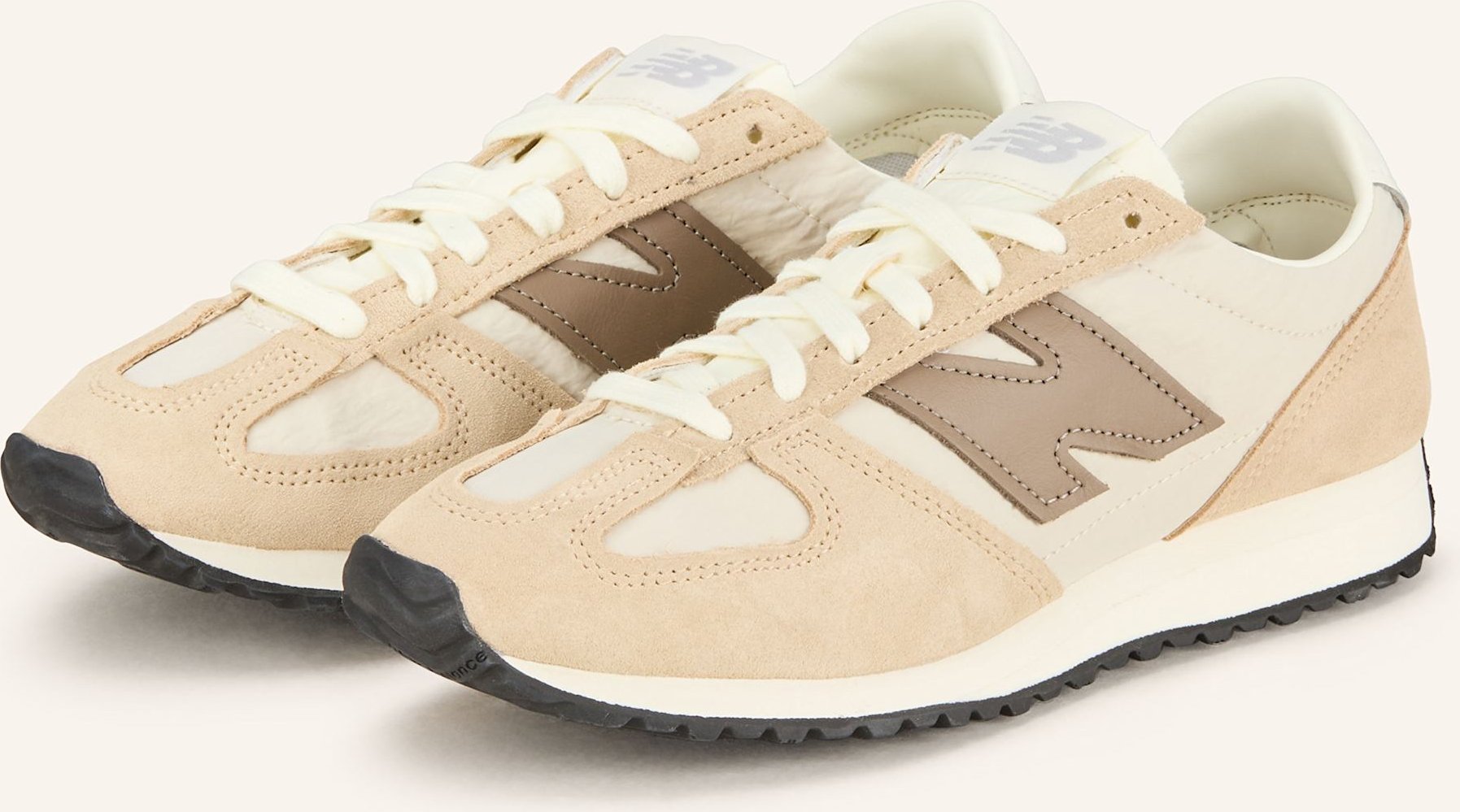 New Balance Sneaker 471 beige