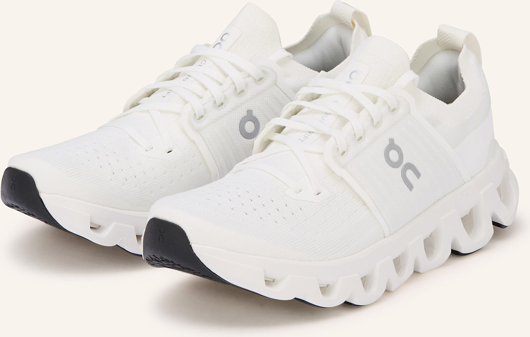 Thumbnail - On Laufschuhe Cloudswift 4 weiss