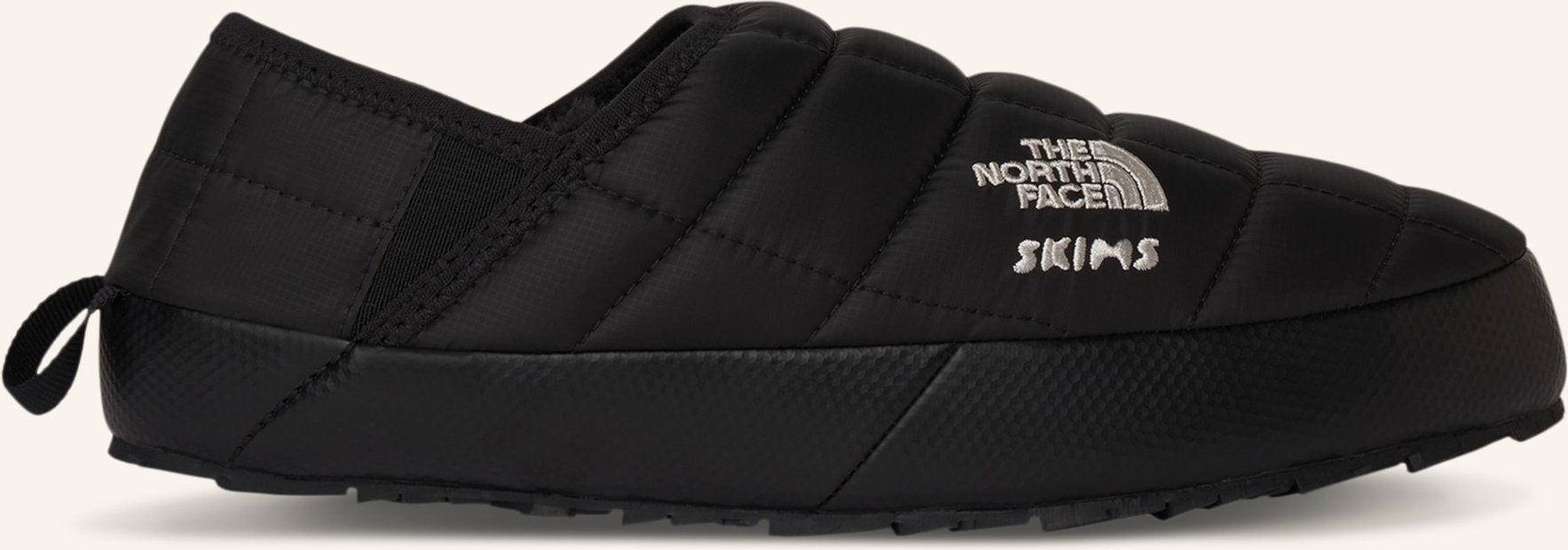 The North Face X Skims Slipper Thermoball™ Traction schwarz