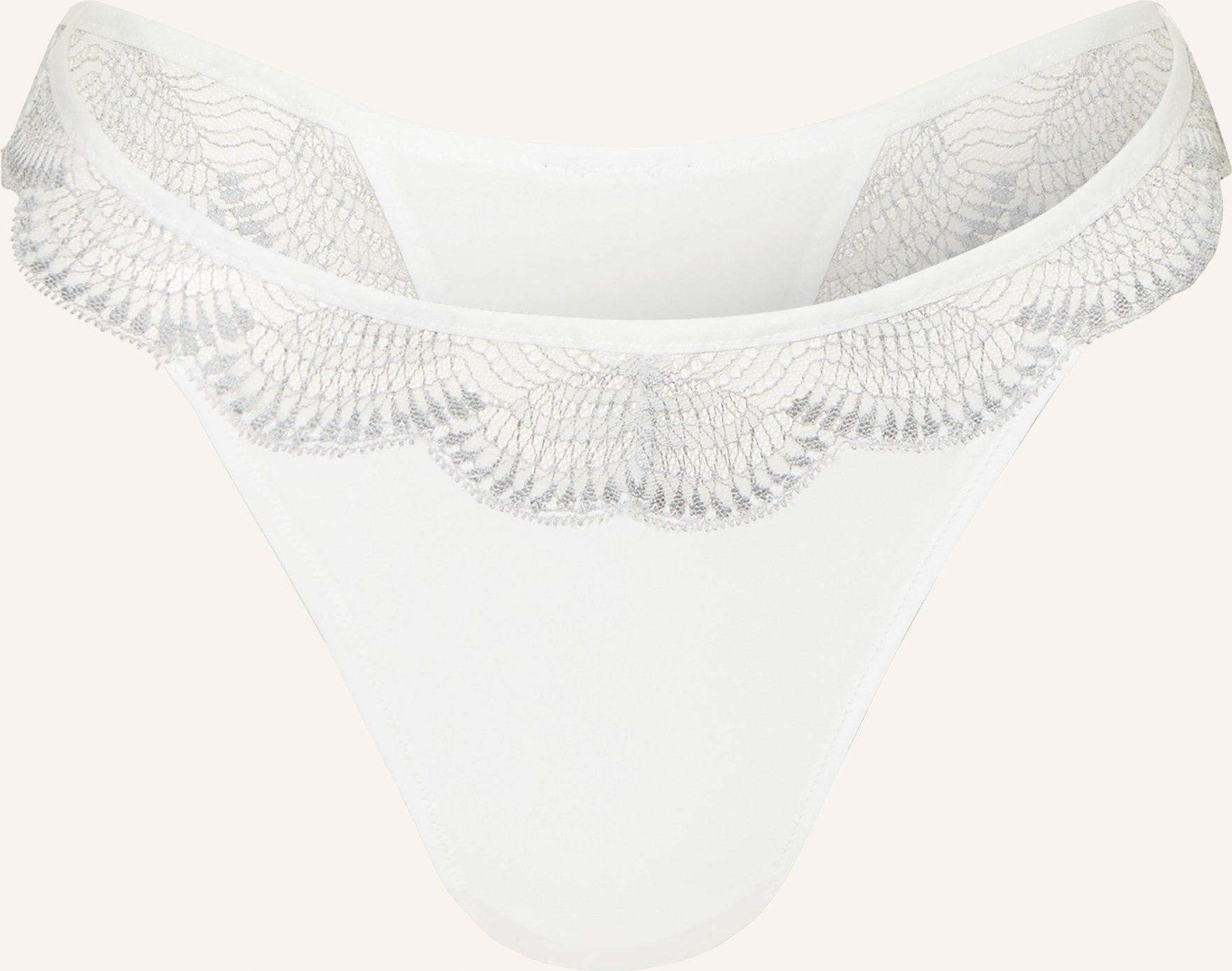 Triumph String Comfort Glam weiss