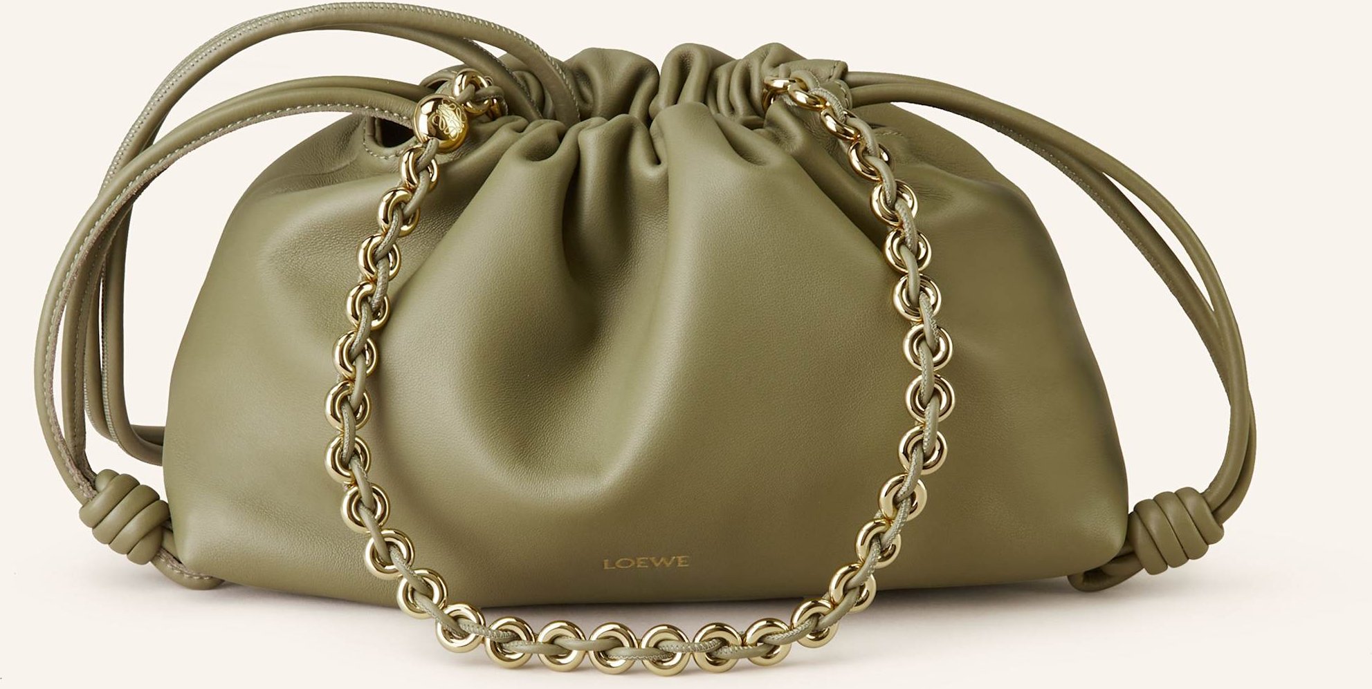 Loewe Clutch Flamenco gruen