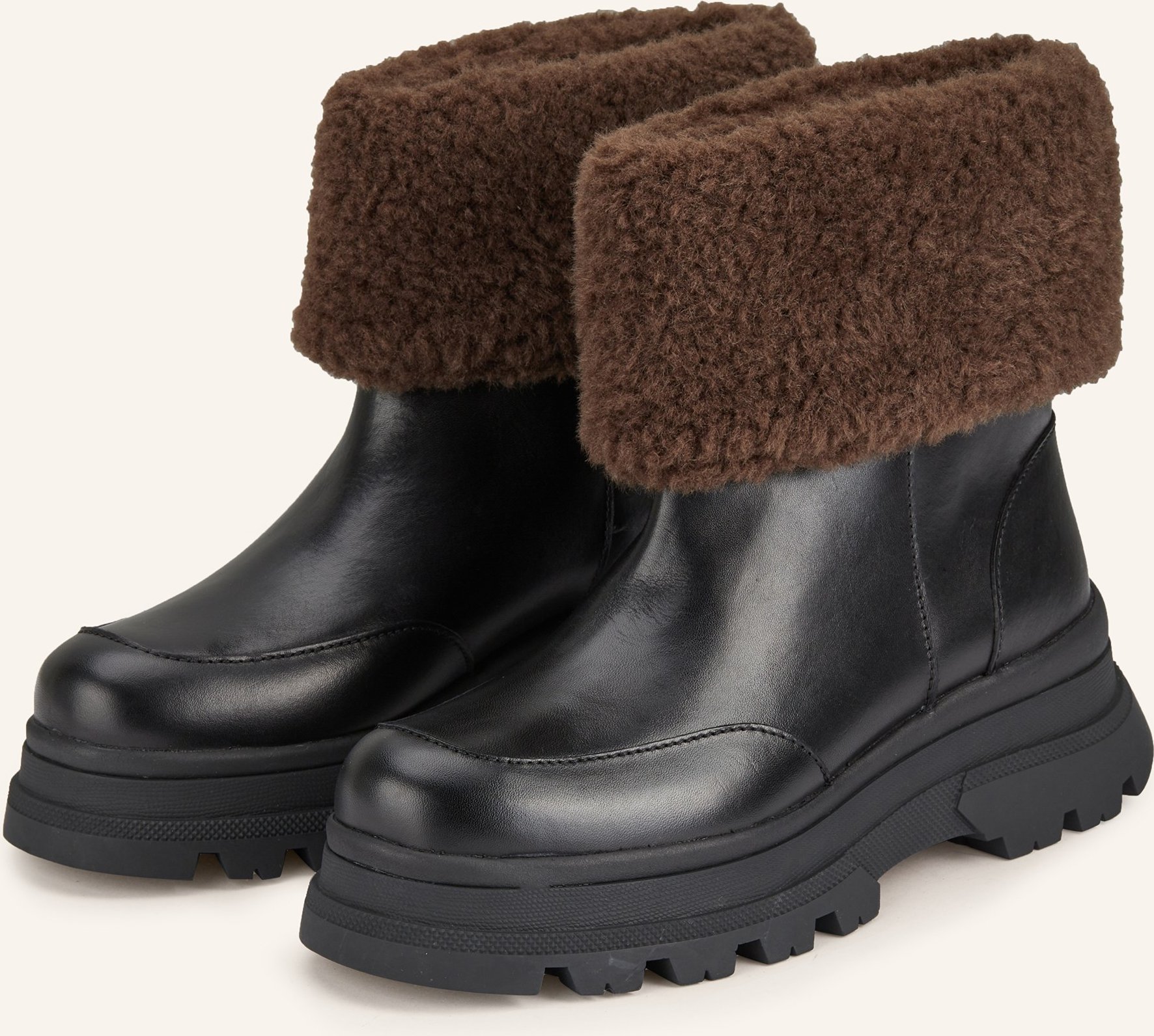 Boss Boots Foster Bootie schwarz