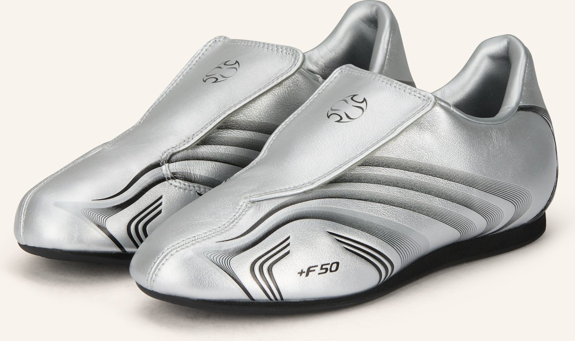 Adidas Originals Sneaker Taekwondo f50 silber