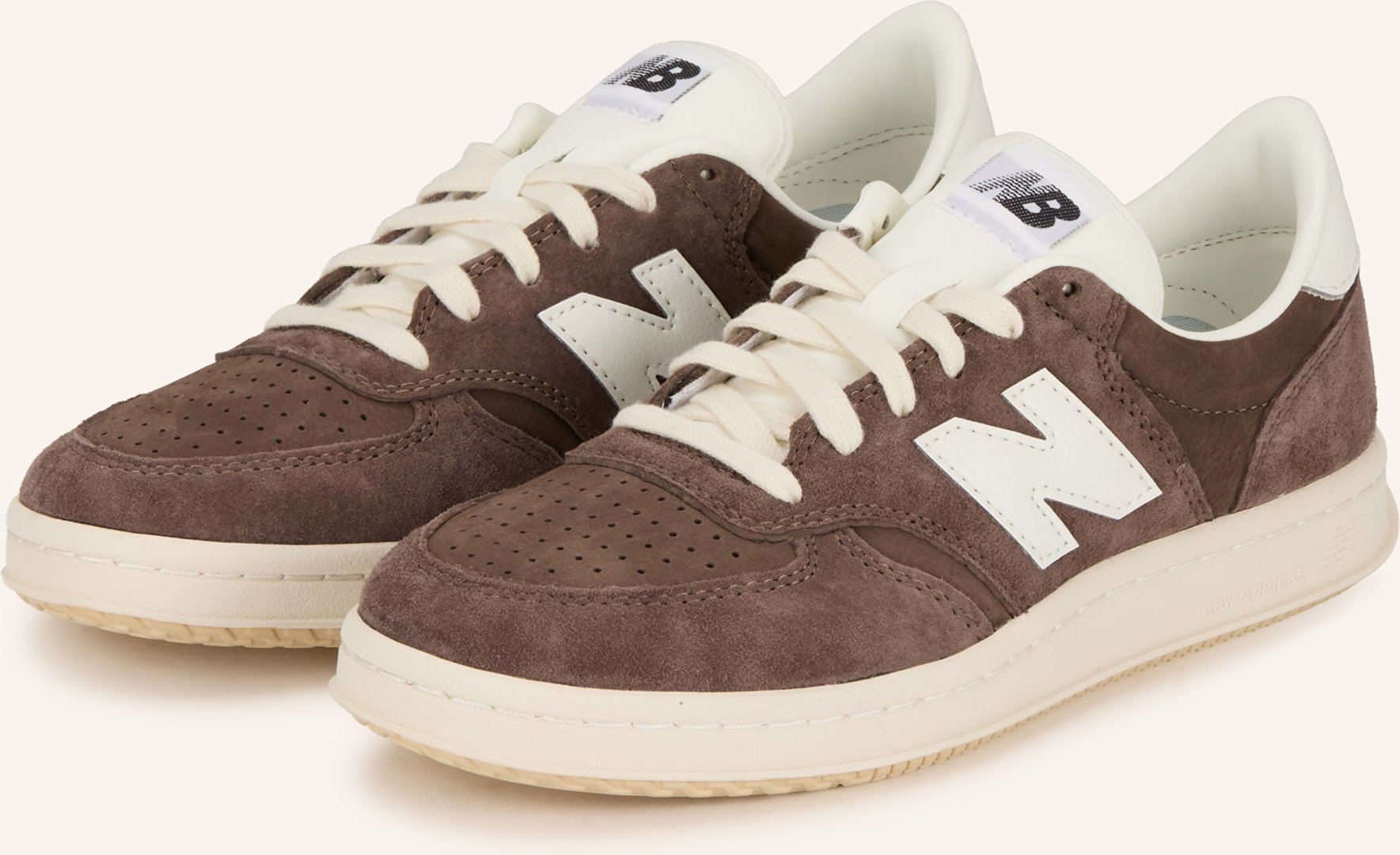 New Balance Sneaker t500 braun