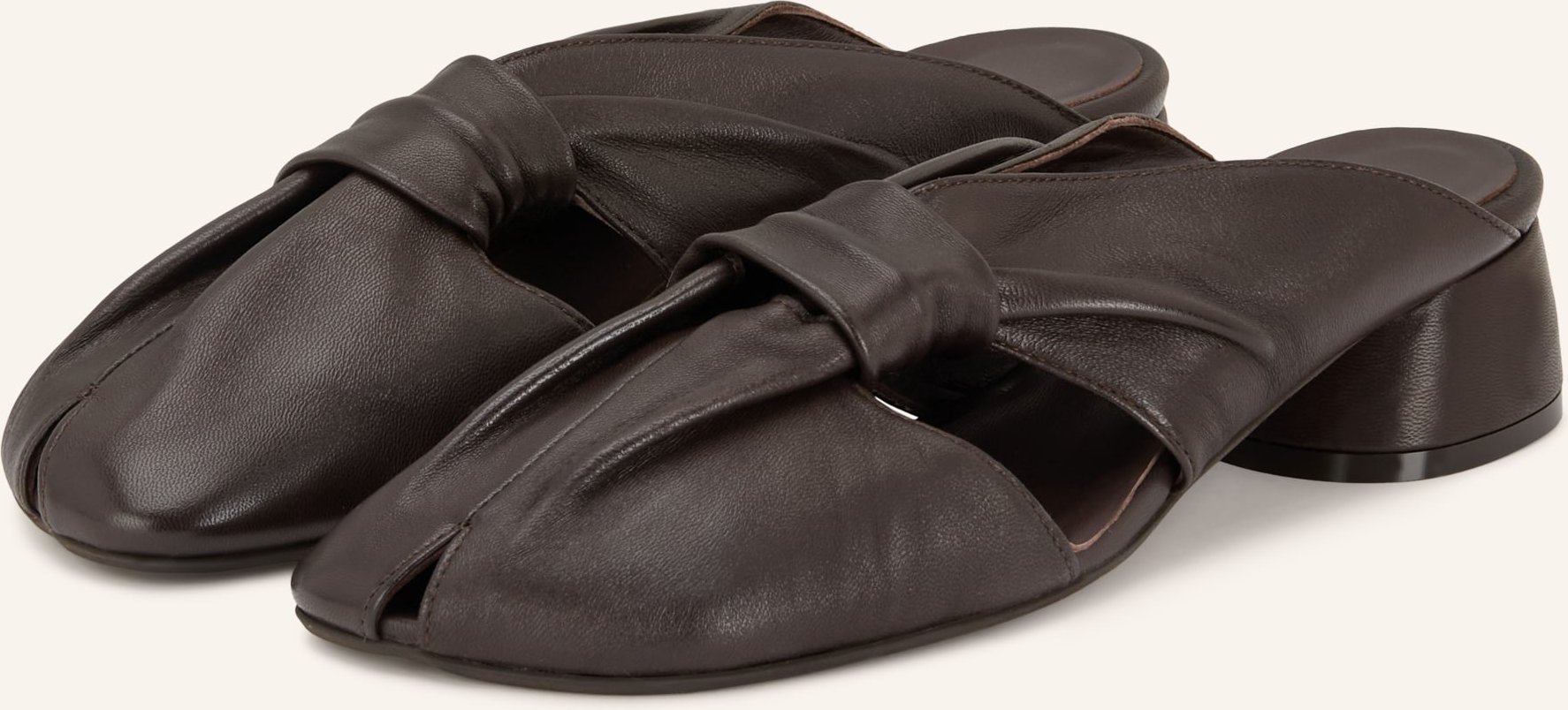 Poeve Mules Maggie braun