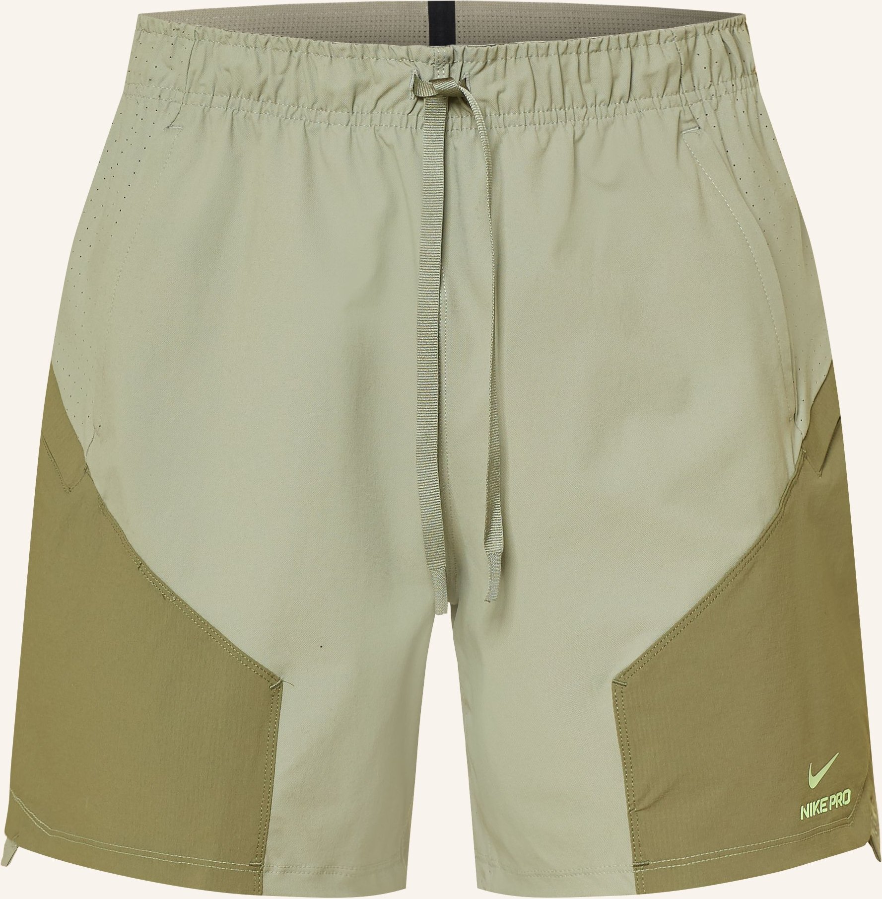 Nike Trainingsshorts Pro gruen
