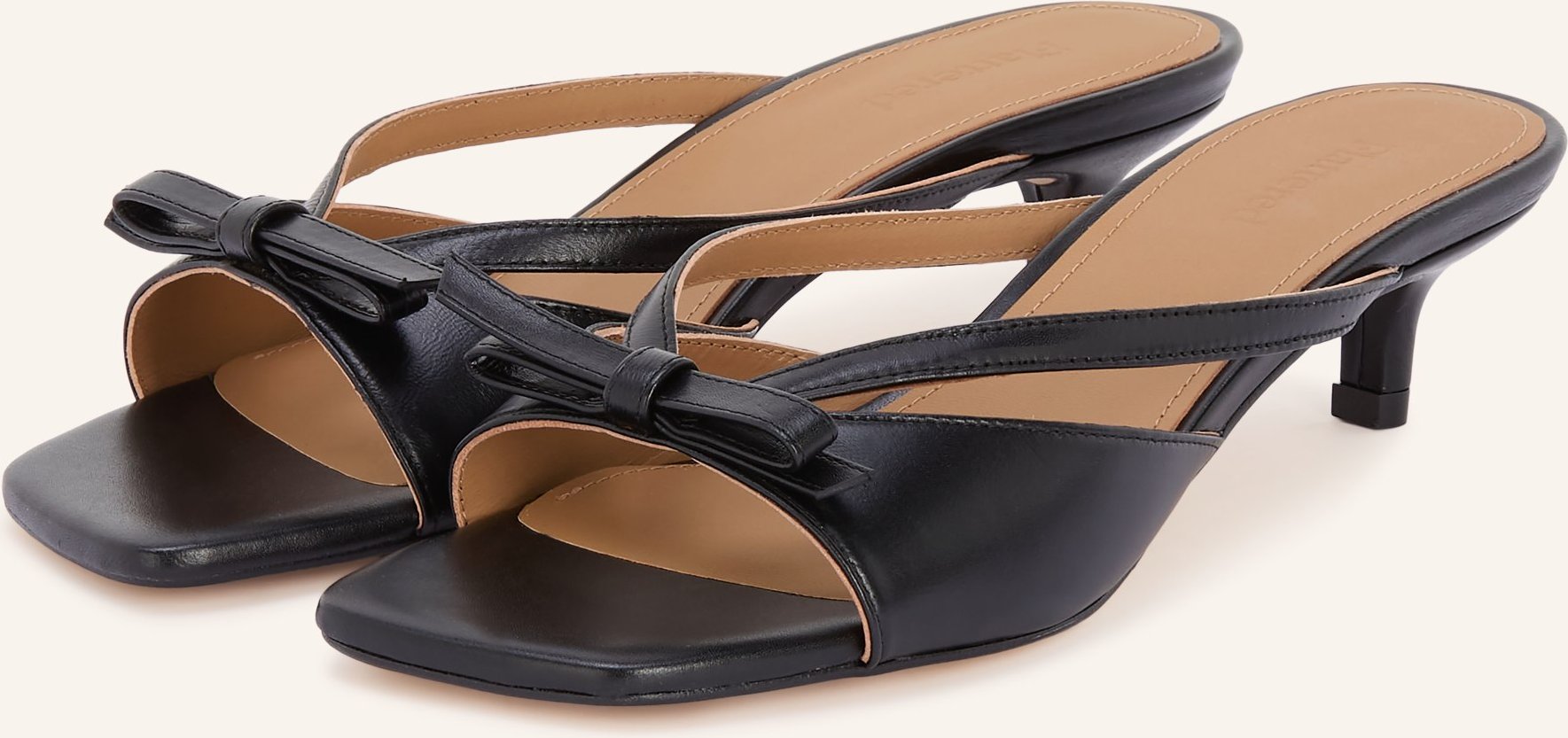 Flattered Mules Jordan schwarz