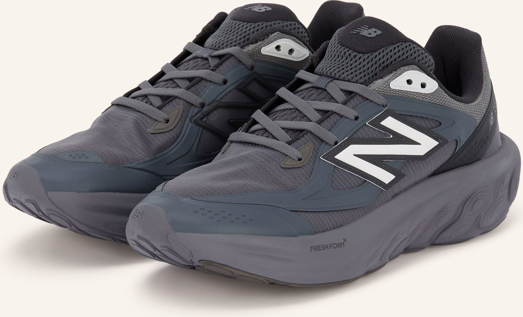 New Balance Sneaker Fresh Foam Trainer grau