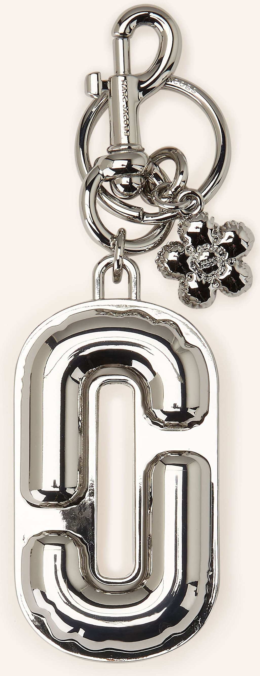 Thumbnail - Marc Jacobs Taschenanhänger The J Marc Balloon Bag Charm silber