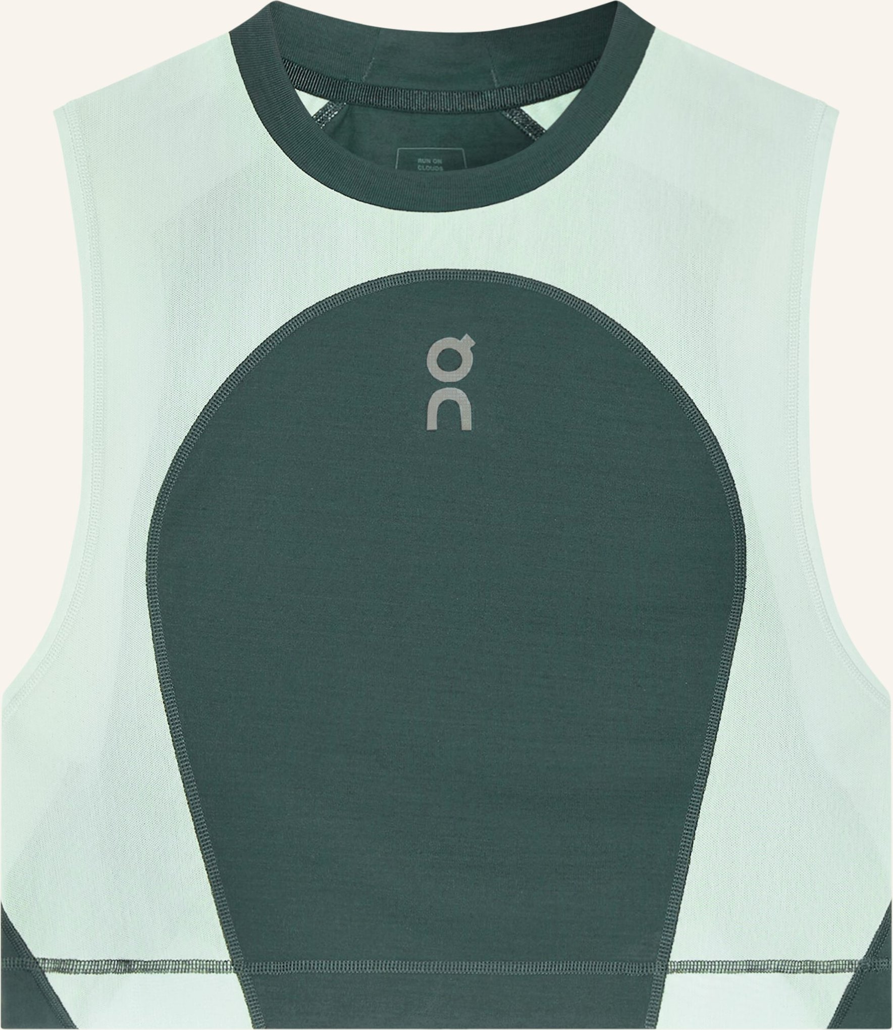 On Cropped-Top Train Volt gruen