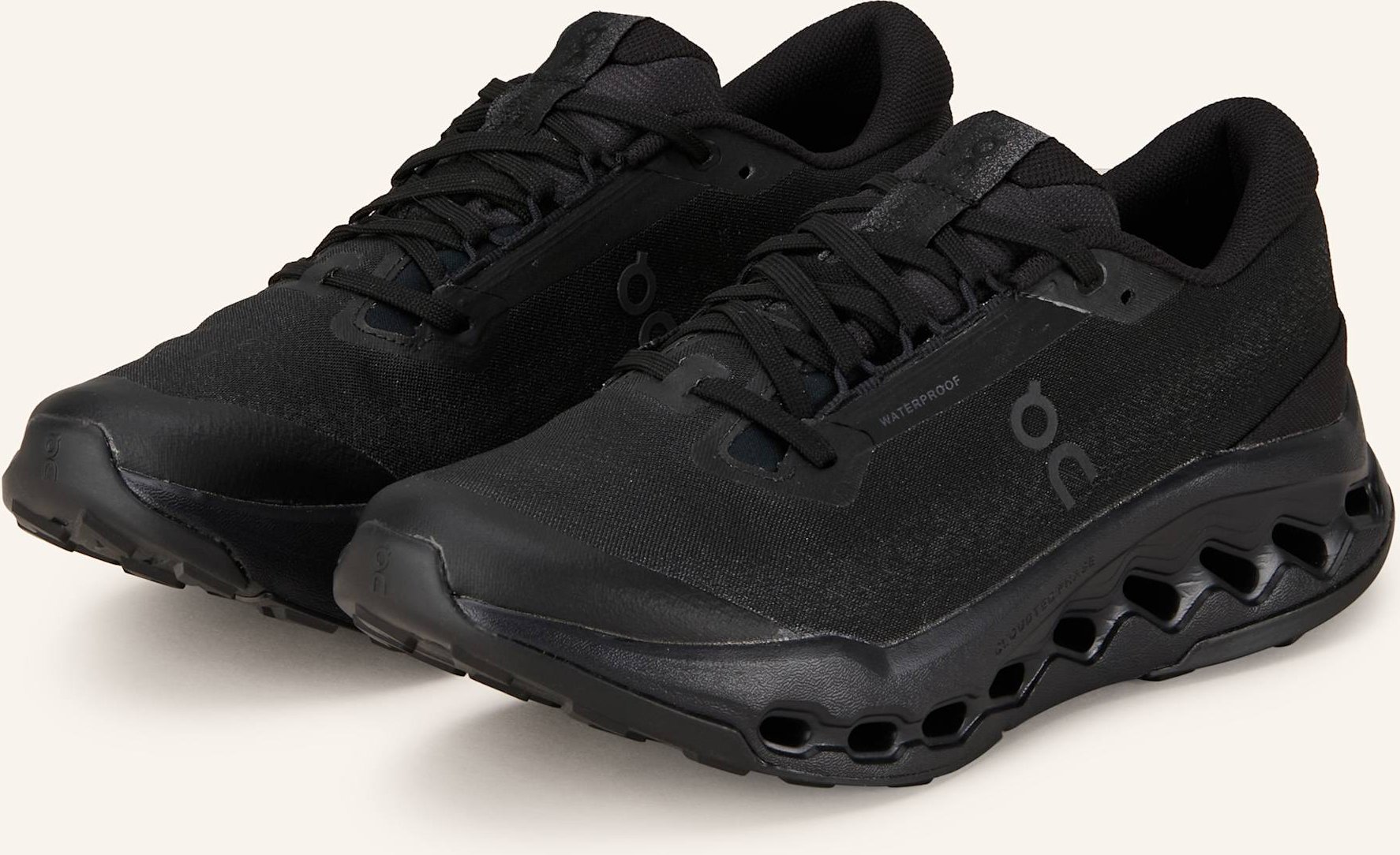 On Trailrunning-Schuhe Cloudsurfer Trail 2 schwarz