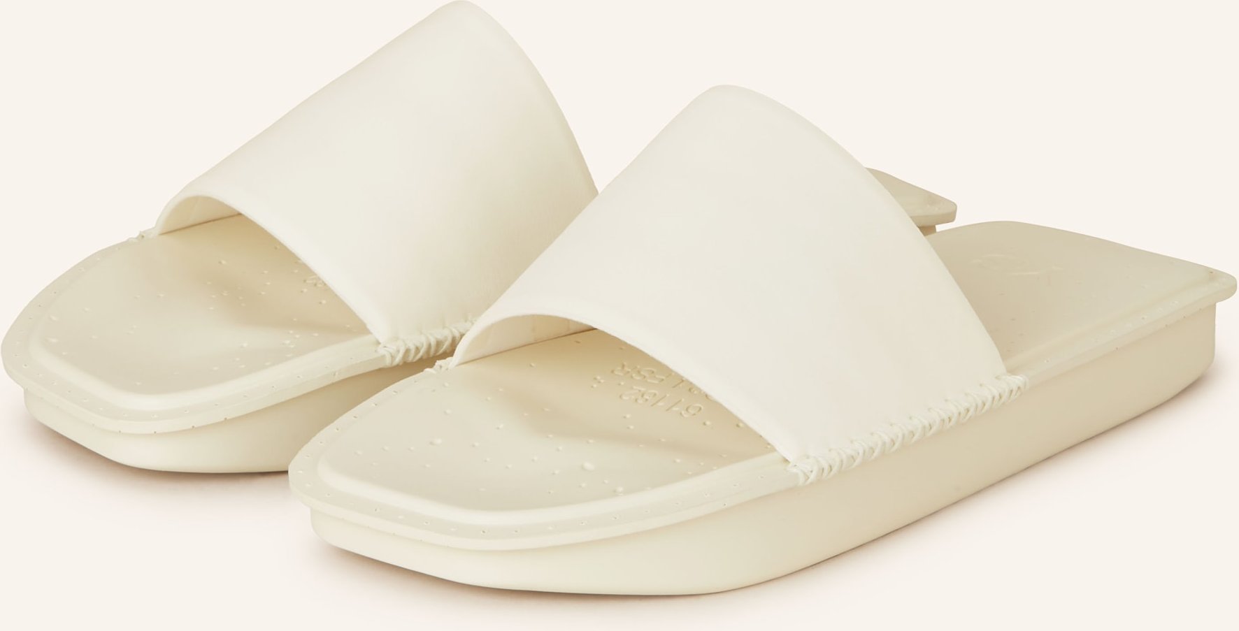Y-3 Pantoletten Water Slide beige