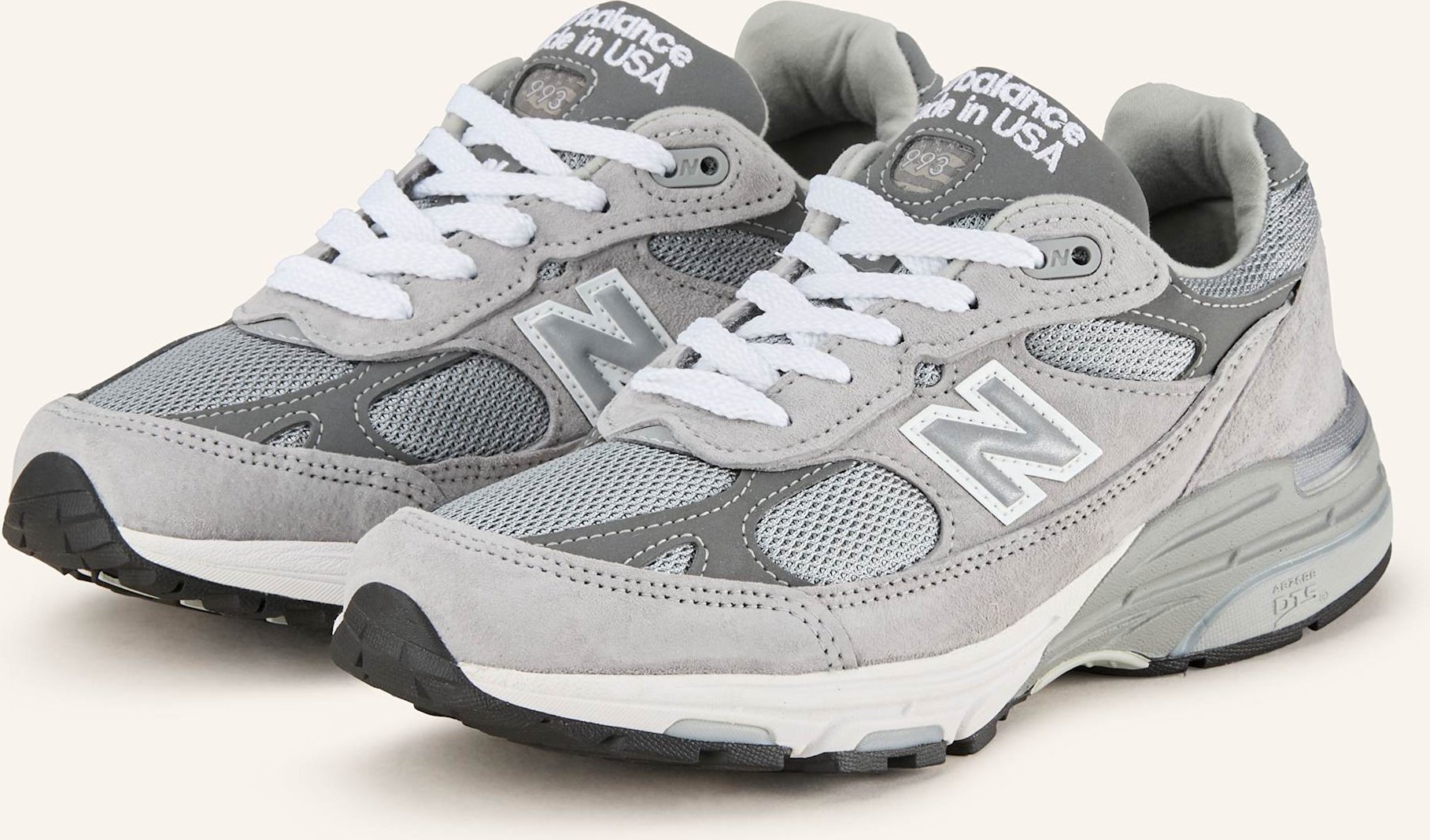New Balance Sneaker 993 grau