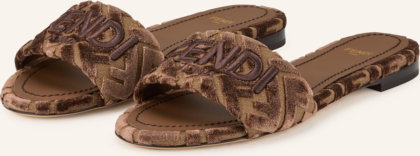 Fendi Pantoletten braun