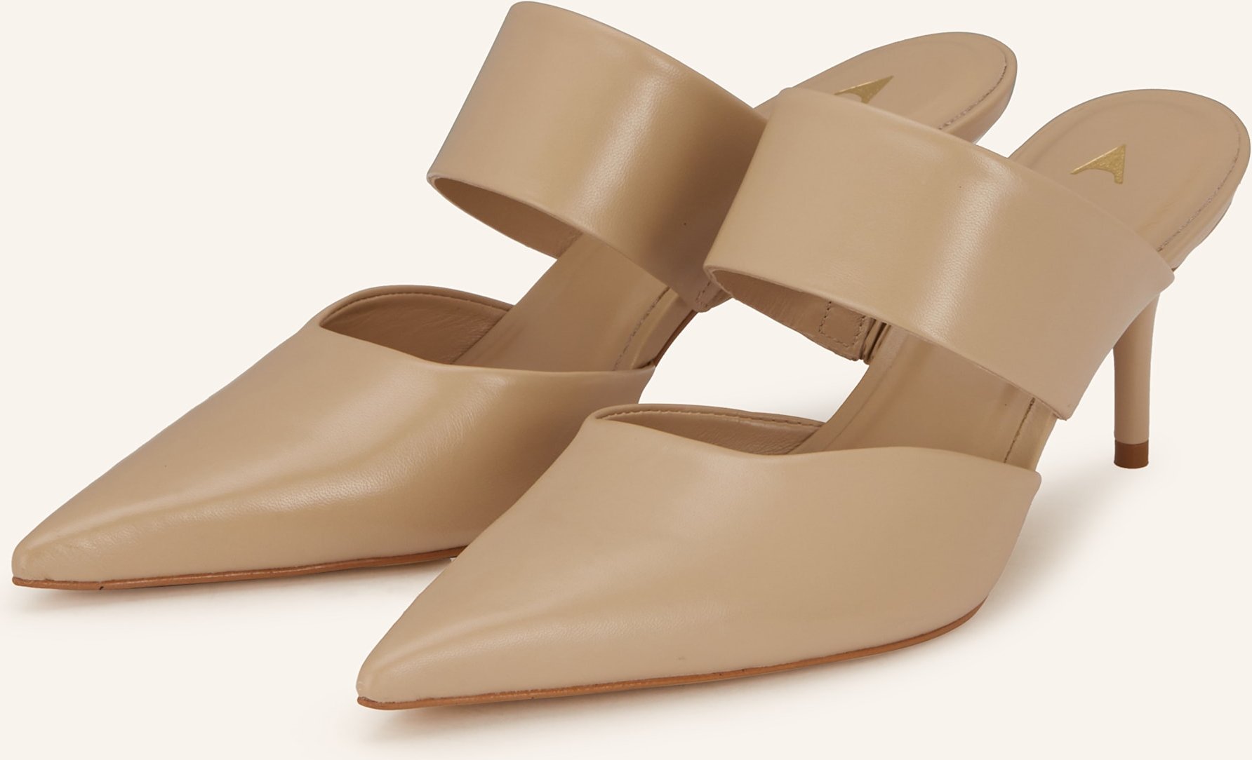 Carrano Mules beige