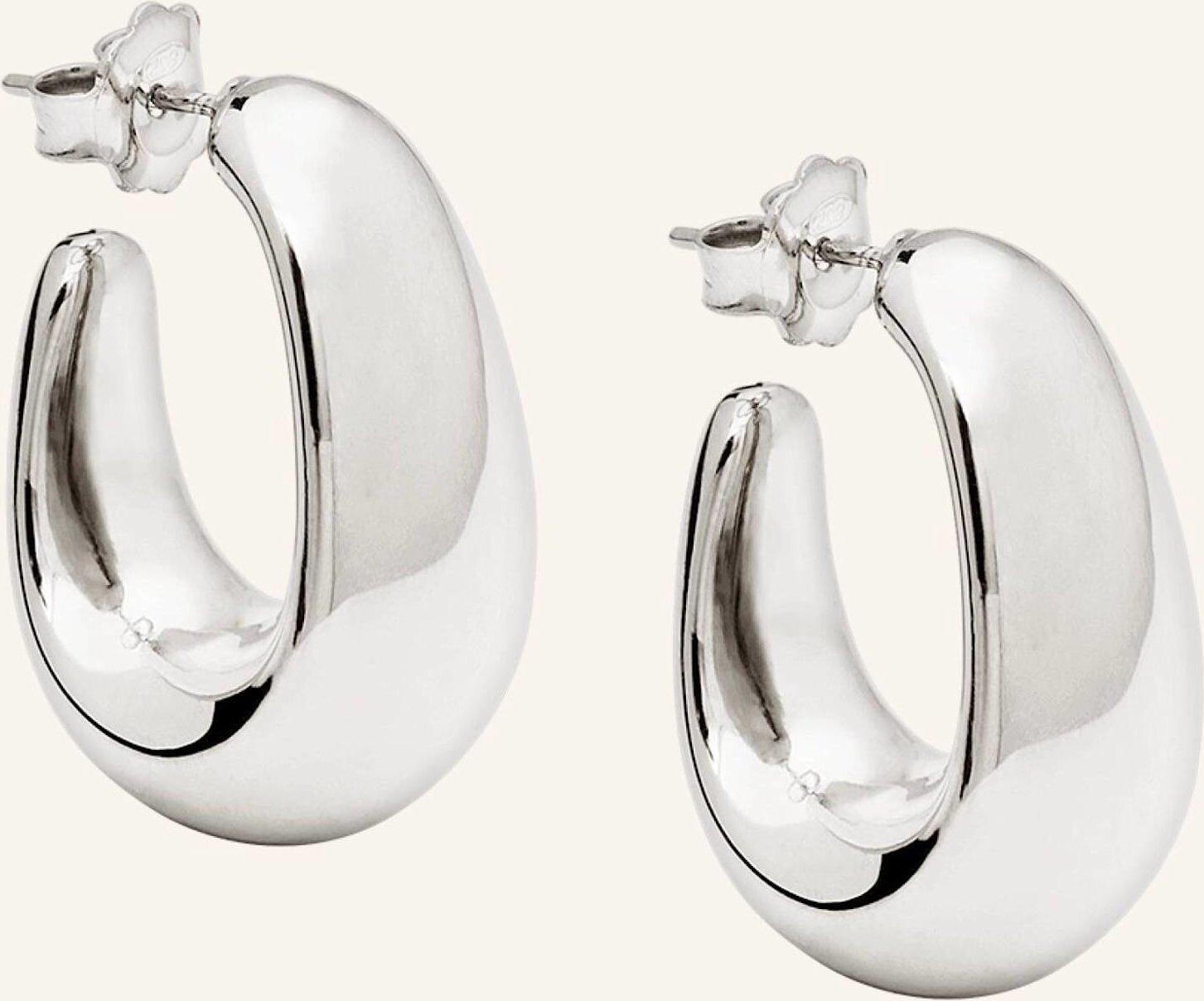 Pompidou Ohrhänger Mini Elia Oval Stud By Glambou silber