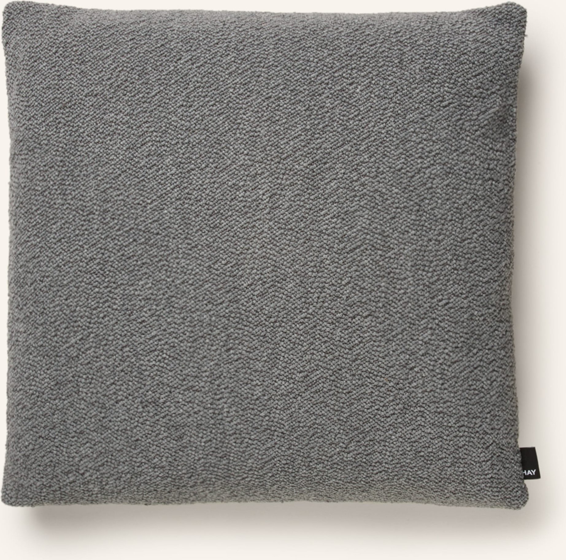 Hay Dekokissen Textur Mit Federfüllung grau
