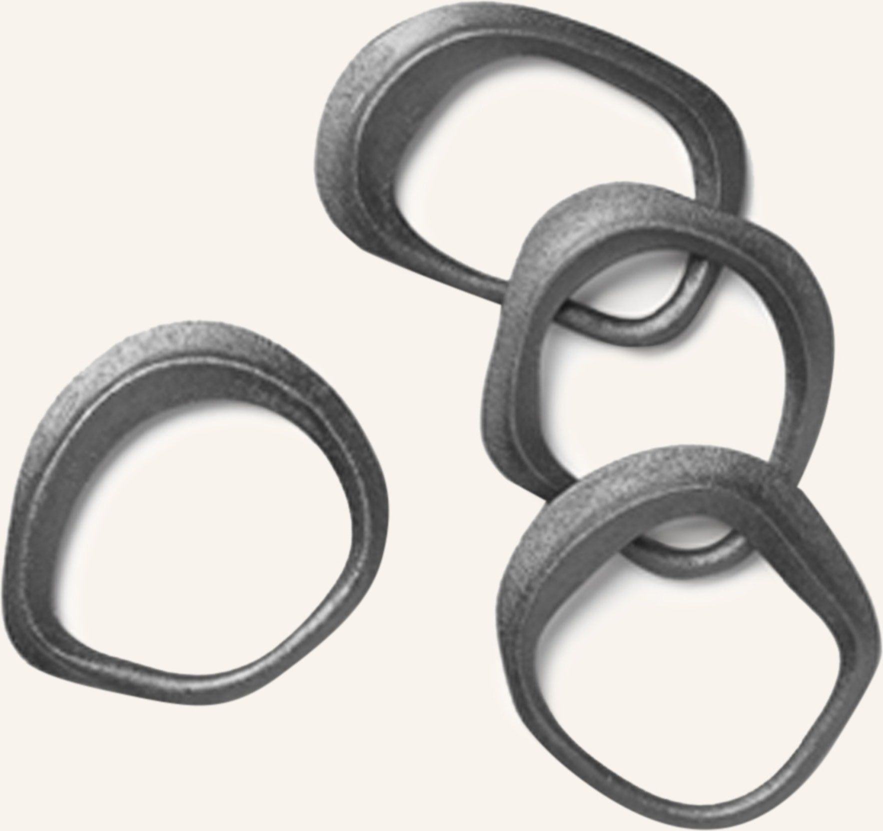 Ferm Living 4er-Set Serviettenringe Flow schwarz