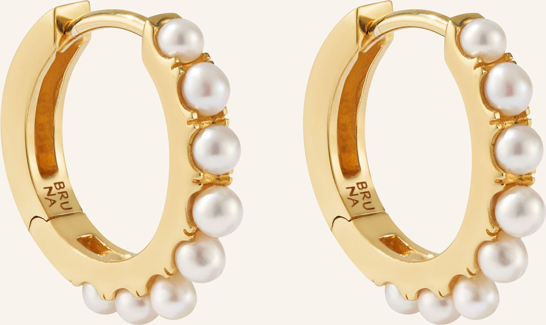 Bruna The Label Creolen Faraglioni Mit Perlen gold