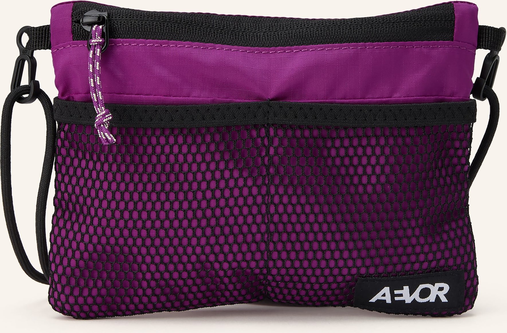 Aevor Umhängetasche Chest Pouch lila