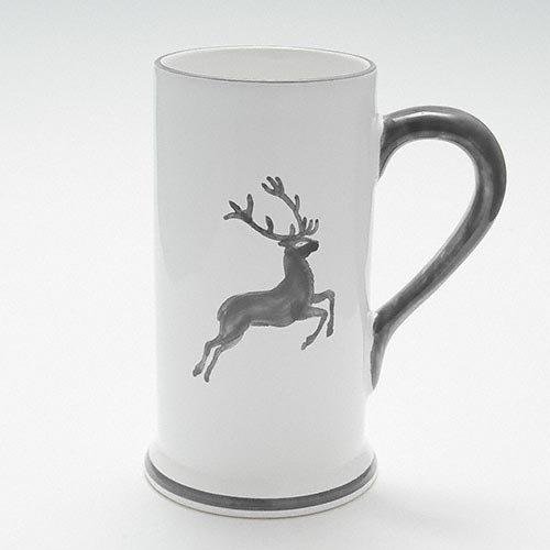 Gmundner Keramik Grauer Hirsch Bierkrug Form-A 0,5 l / h: 17 cm