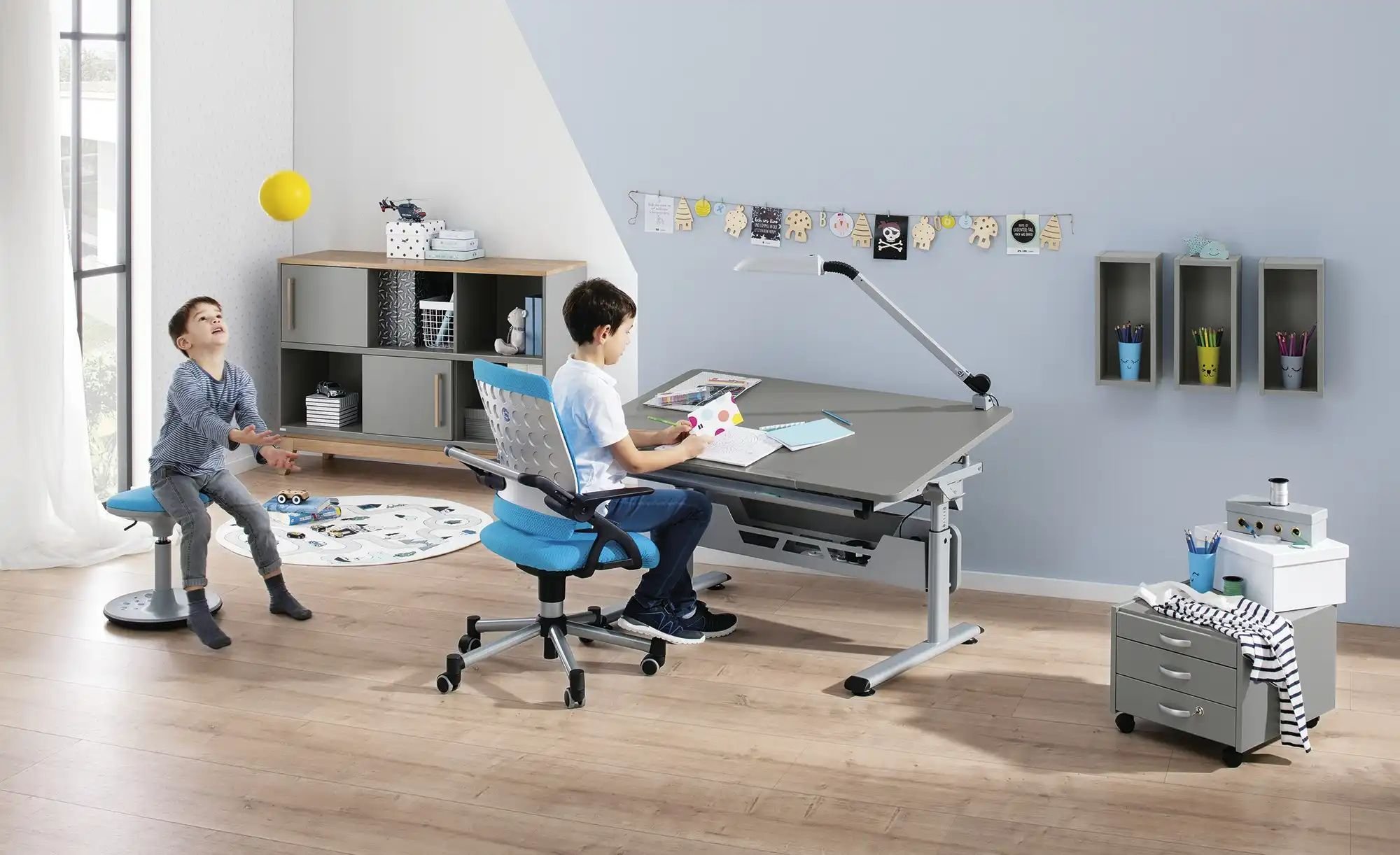 PAIDI Schülerschreibtisch Diego GT ¦ grau ¦ Maße (cm): B: 130 H: 53 T: 70.0 Kindermöbel > Kinderschreibtische - Höffner