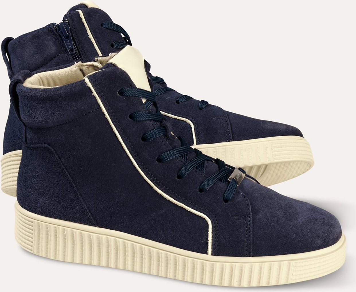 Thermolite Hightop Sneaker