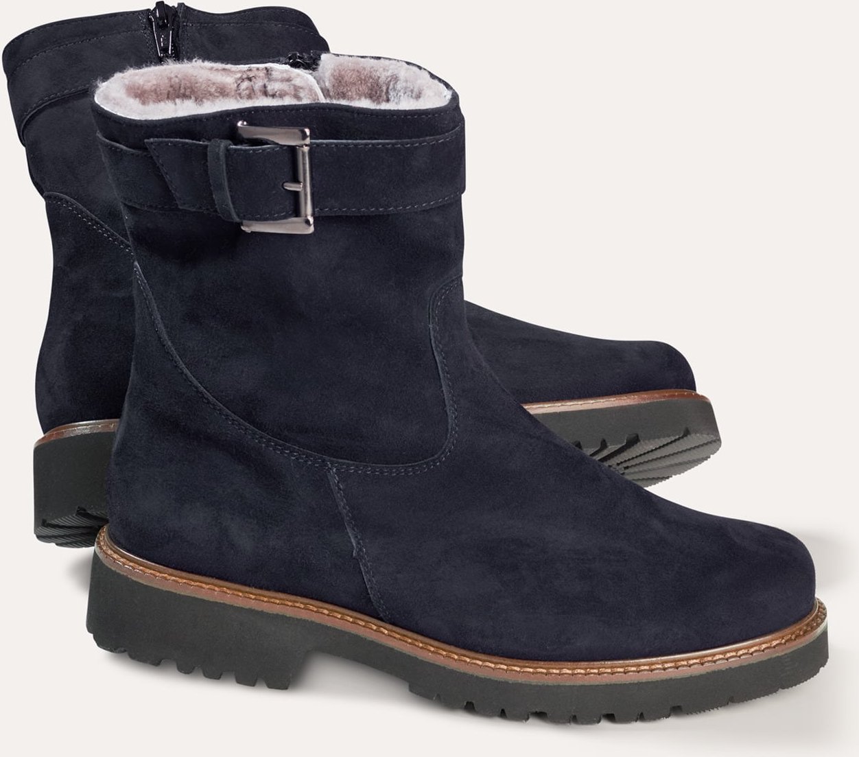 Lammfell-Stiefelette