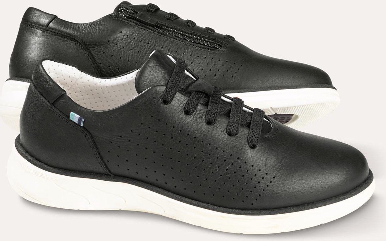 Smart Sneaker Wasserabweisend