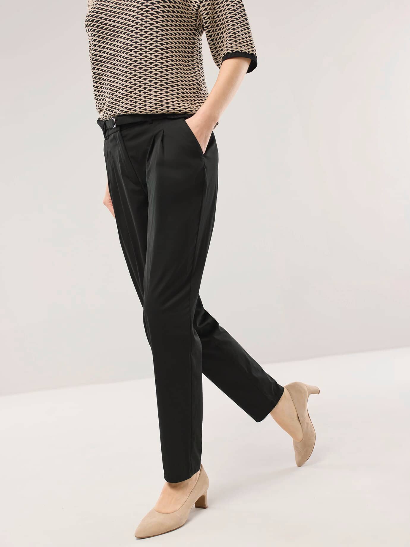 Bundfaltenhose aus Baumwollmix