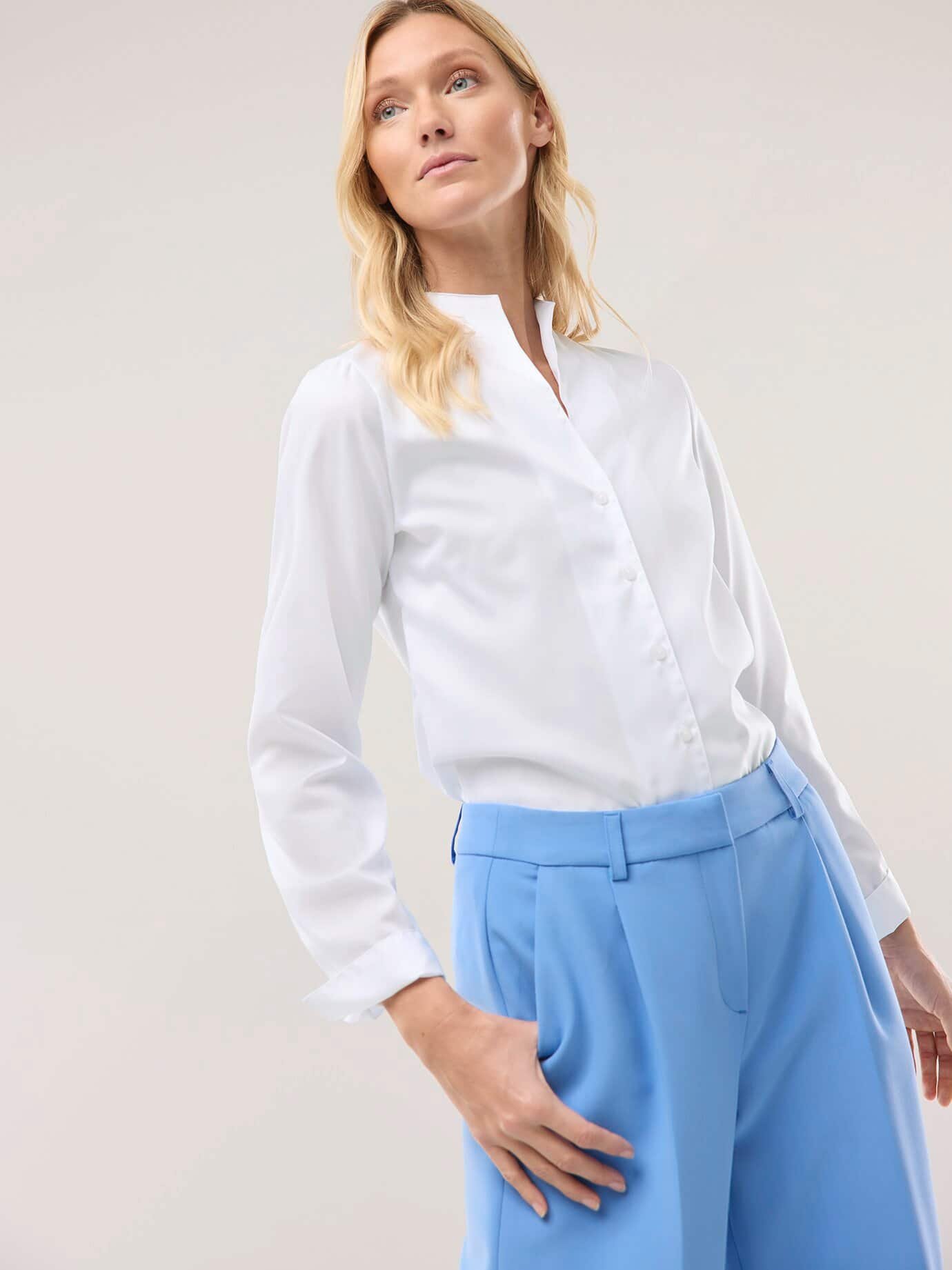 Extraglatt-Bluse Kelchkragen