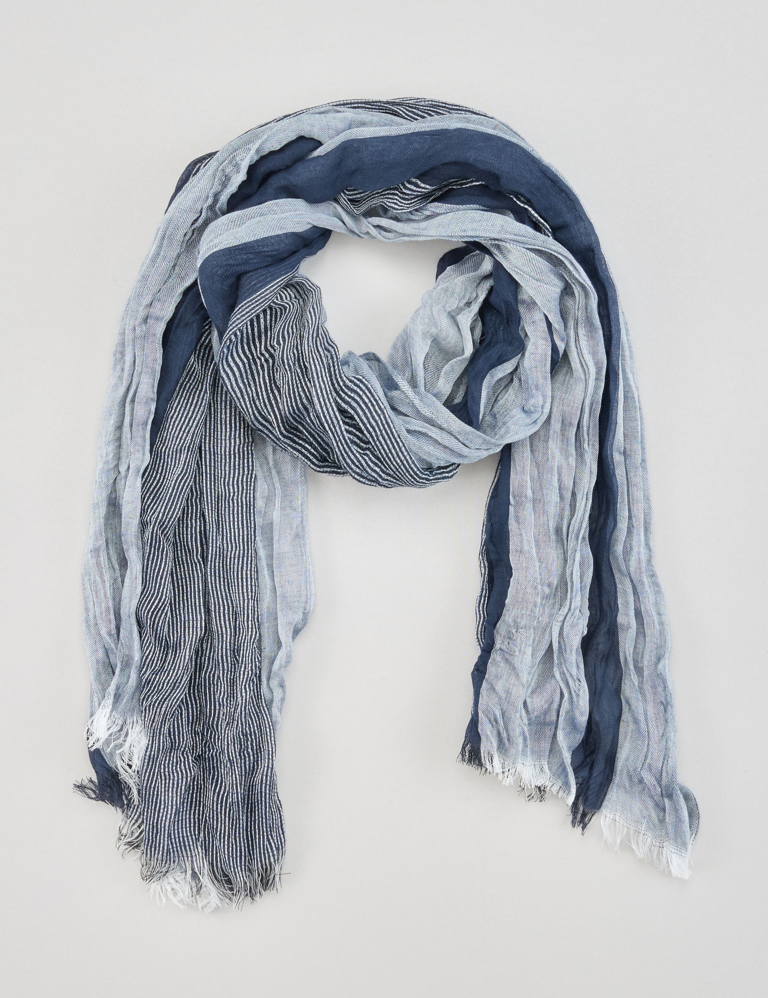 Gestreiftes Tuch mit Fransen