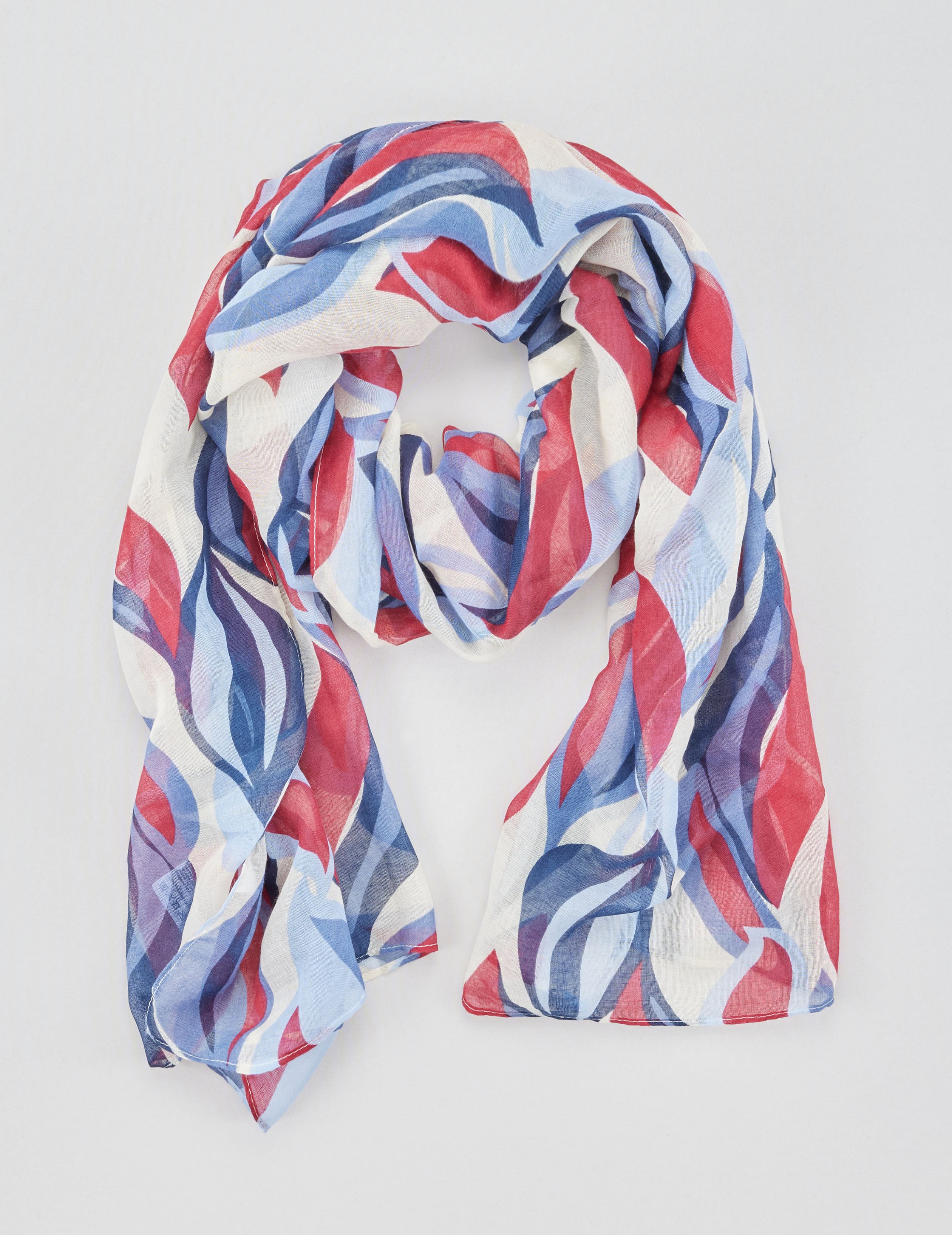 Softes Tuch, grafisch gemustert