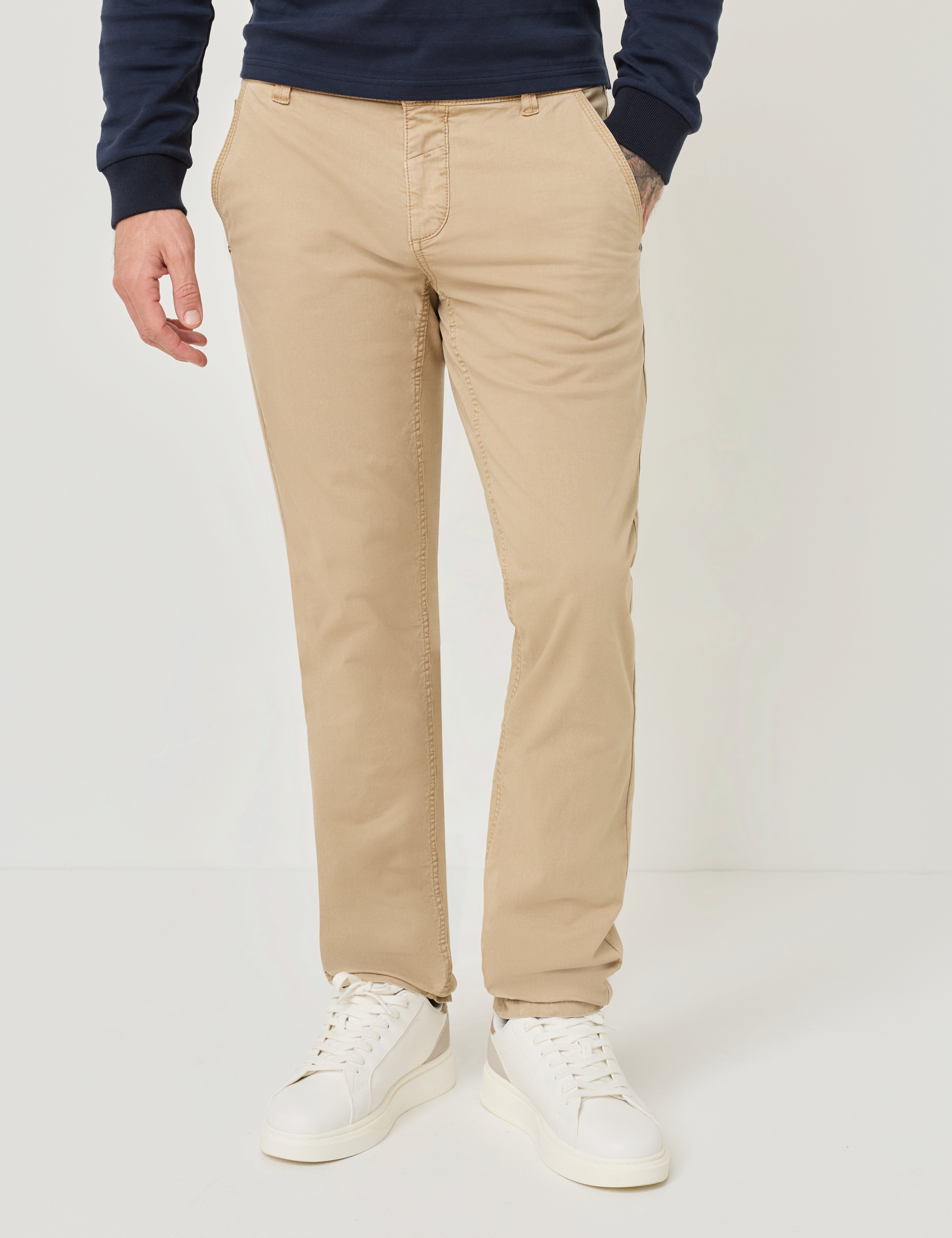 Bequeme Chino im Regular Fit