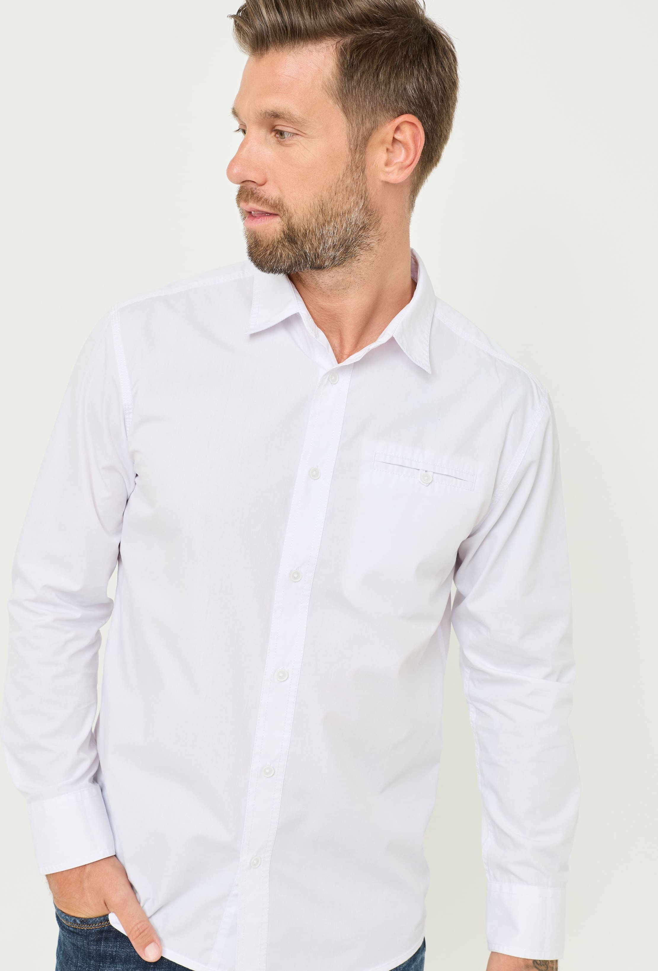 Pflegeleichtes Hemd, Minikaro