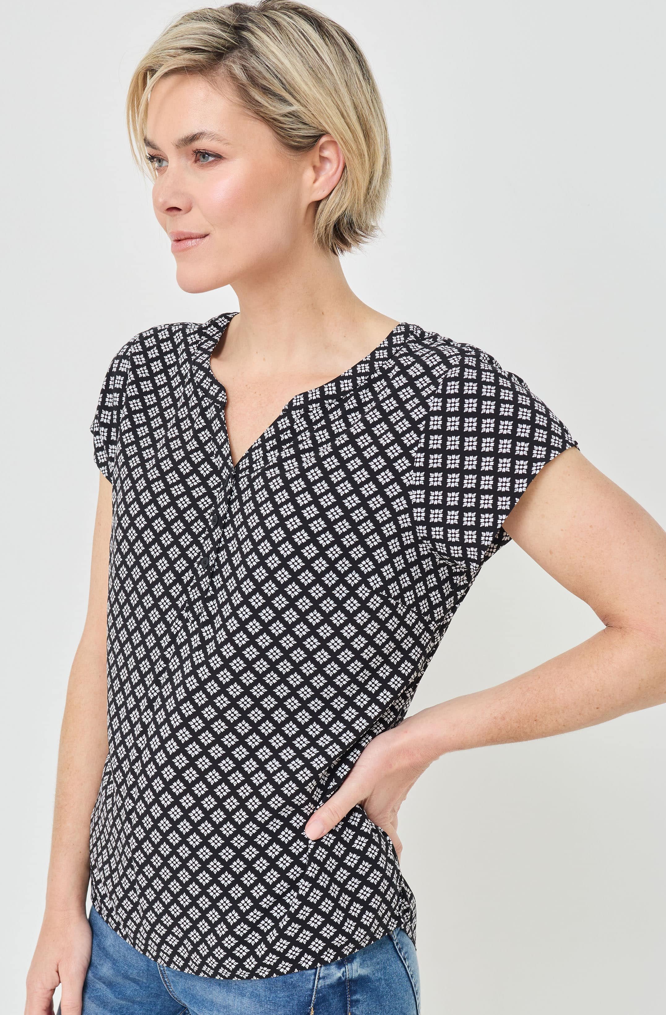 Kurzarm Bluse mit Minimal-Print