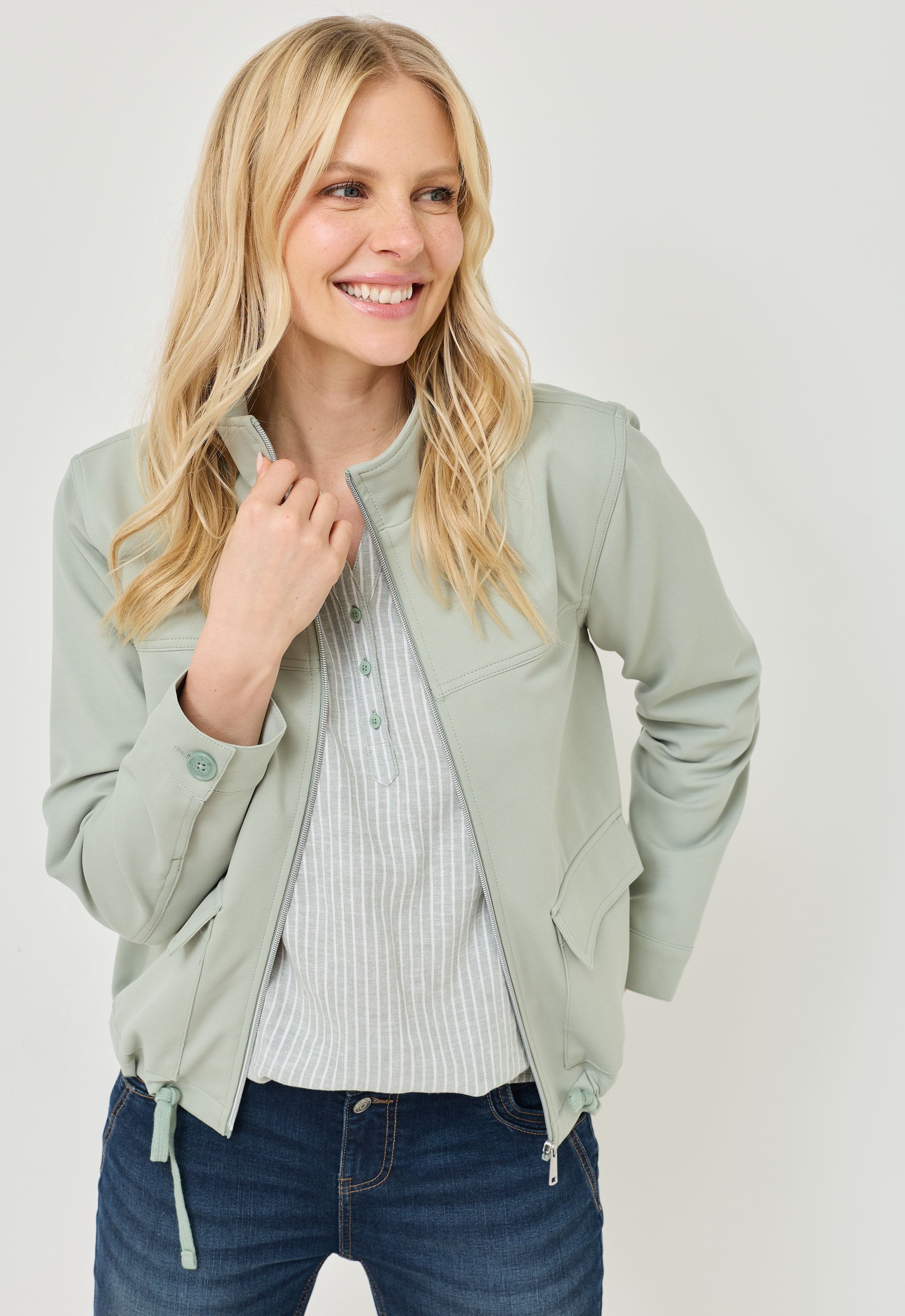 Modische Jacke im Blouson-Style